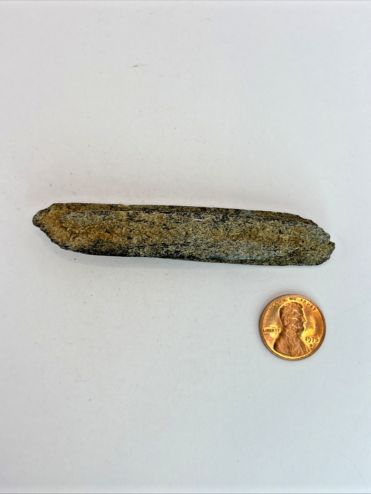 Beautiful Green Epidote Crystal Specimen 25 Grams