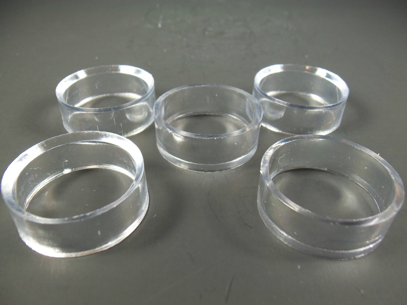 SET OF 5 MEDIUM ACRYLIC/PLASTIC Sphere/Egg DISPLAY STANDS