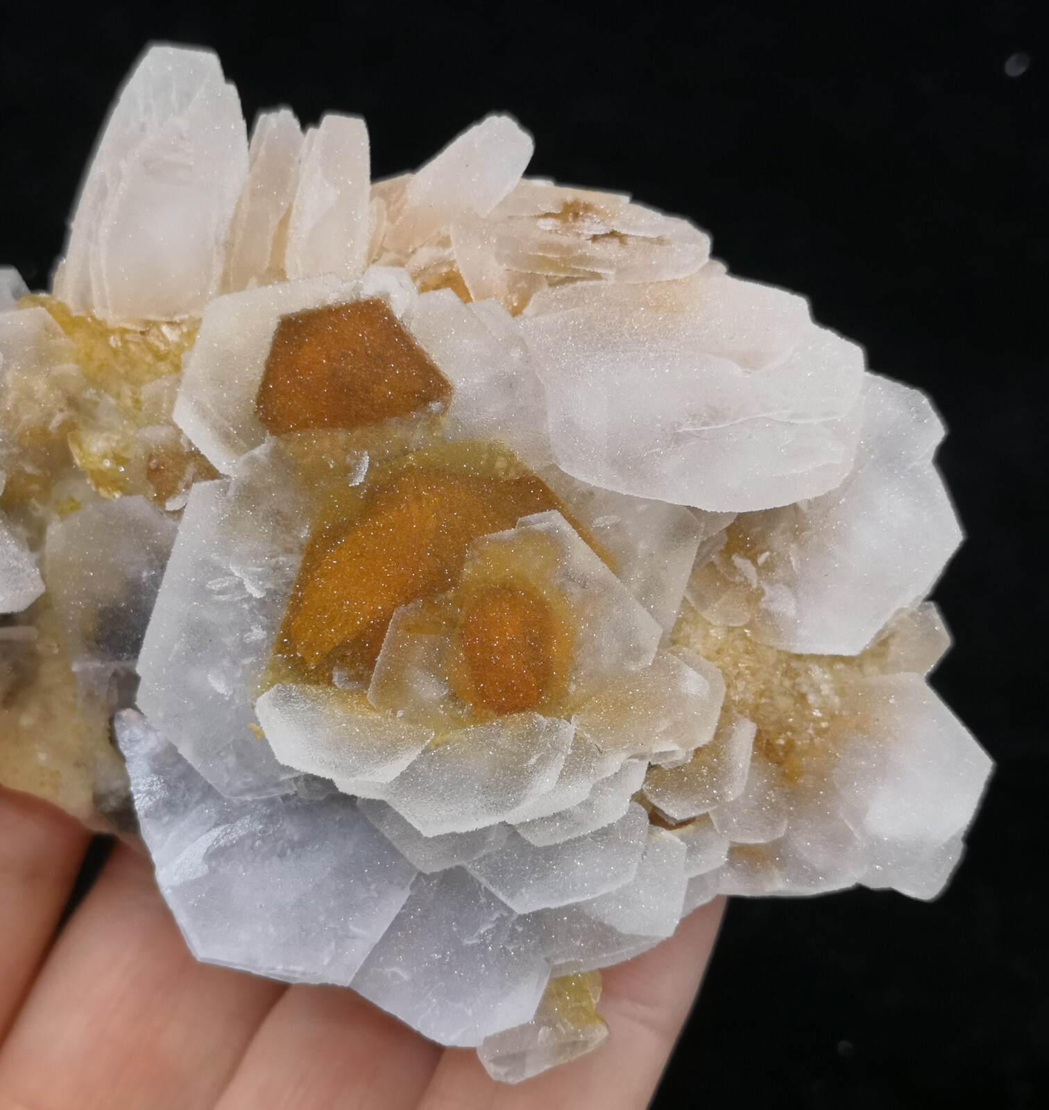 NEW FIND – 97mm Stunning ‘sunflower-like’ Calcite with drusy Quartz coating