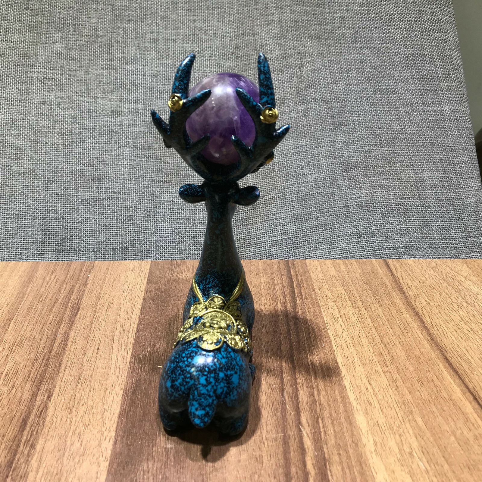 1pcs natural dreamy amethyst quartz magic Sphere crystal ball healing deer Base