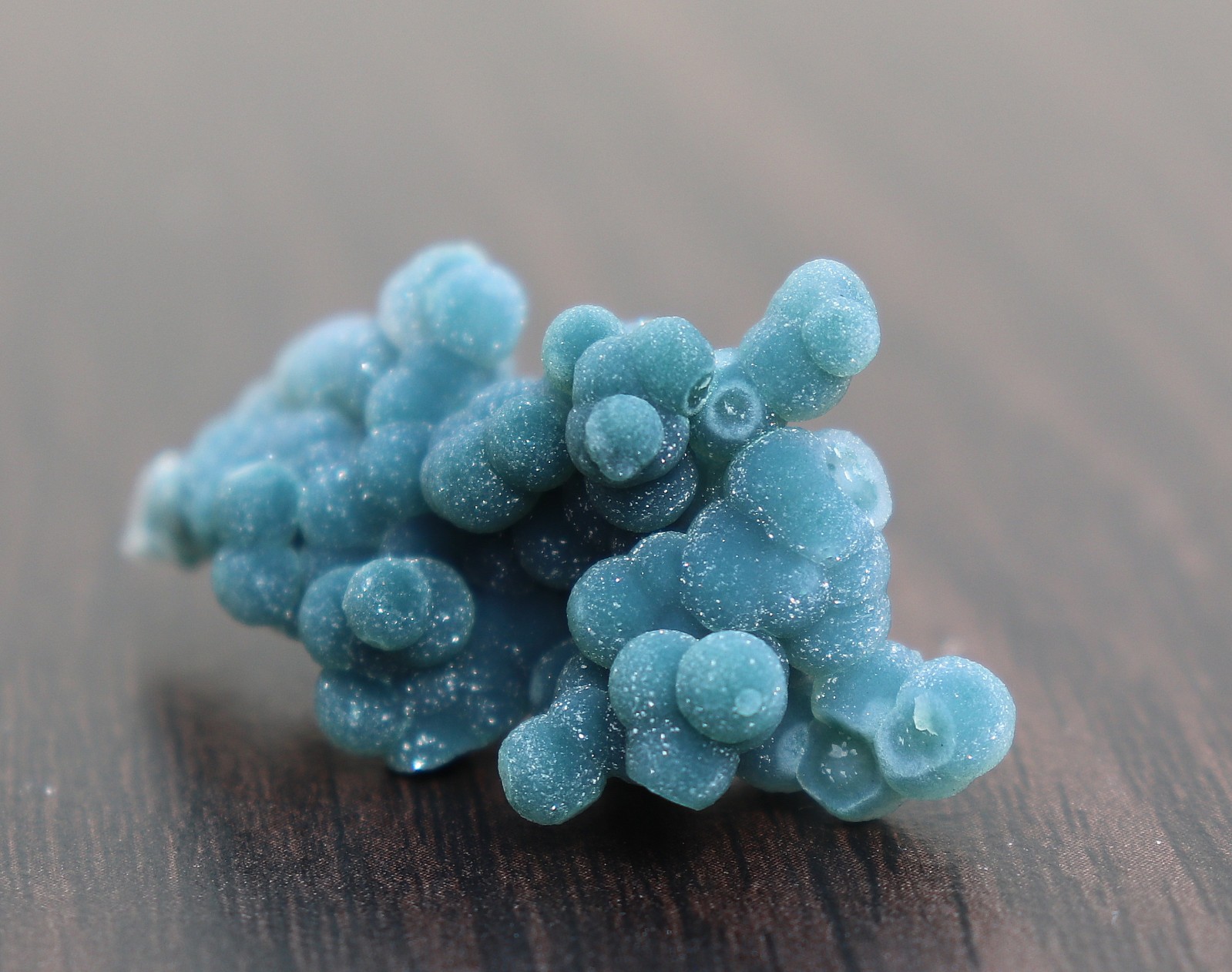 Green Grape Agate From Indonesia Satiny Purple Color WOW 4.2 cms (: