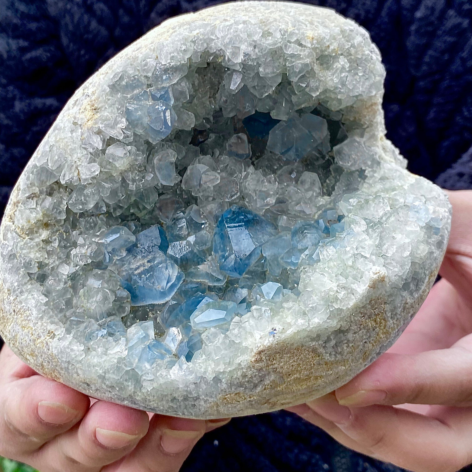 5.98LB Top natural blue crystal cave quartz crystal cave mineral specimens