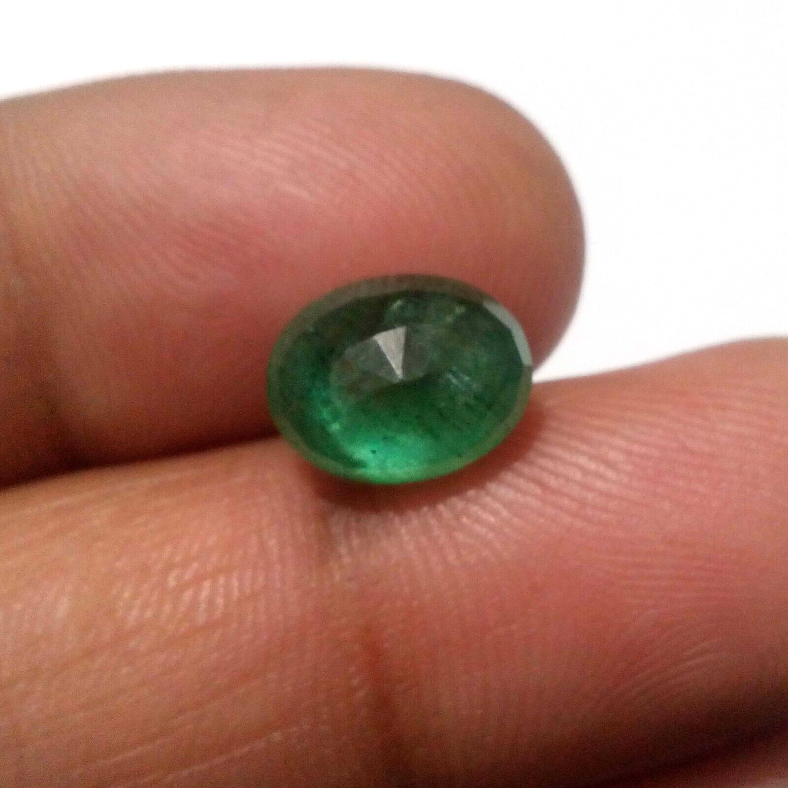 Gorgeous Pretty 4.10 Crt Green Zambian Emerald Faceted Oval Shape Loose Gemstone