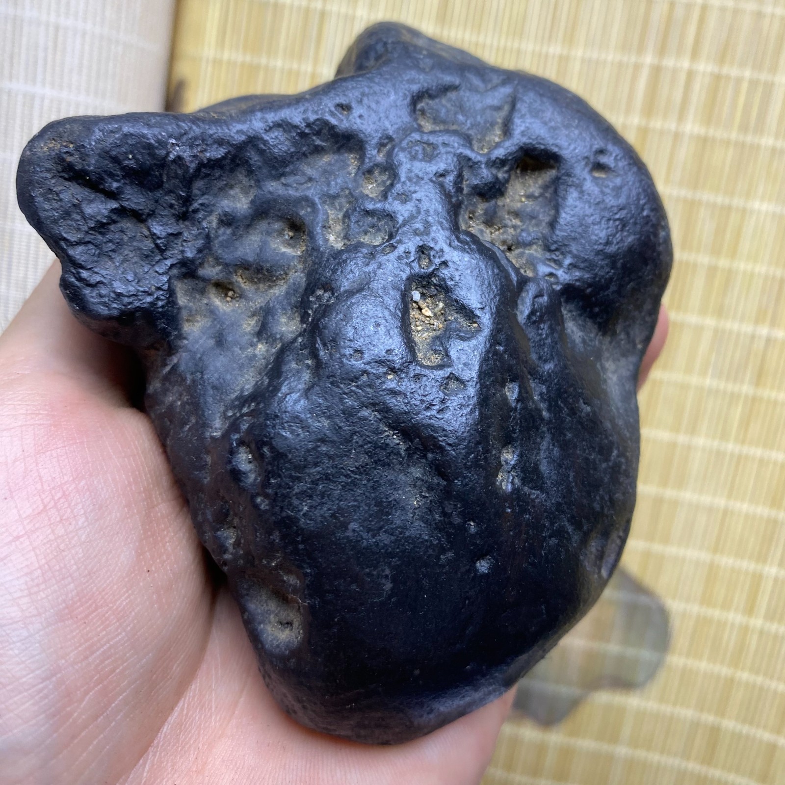 841g Natural Iron Meteorite Specimen from China H25