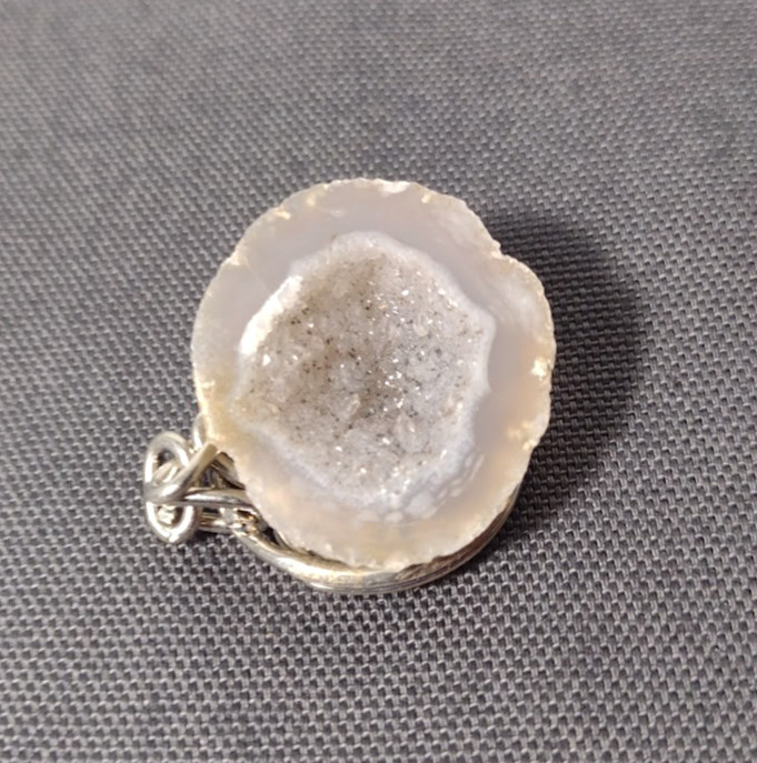 Quartz Crystal Geode Key Ring / Keychain 3.75″ ~ Natural Agate, Brazilian Stone
