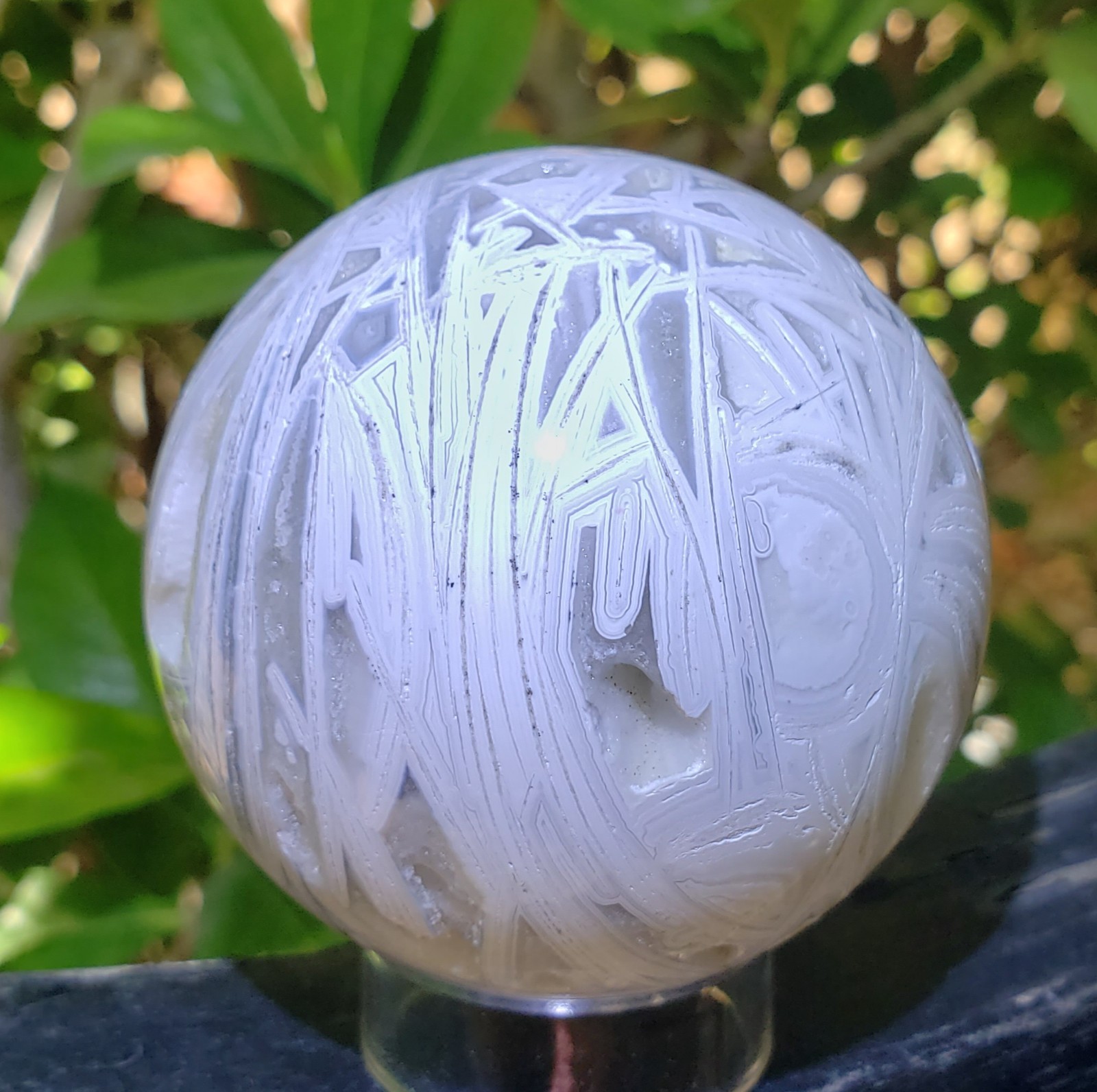 2.4″ White Lace Mexican Agate Sphere Open Druzy Sphere UV Phosphorescent