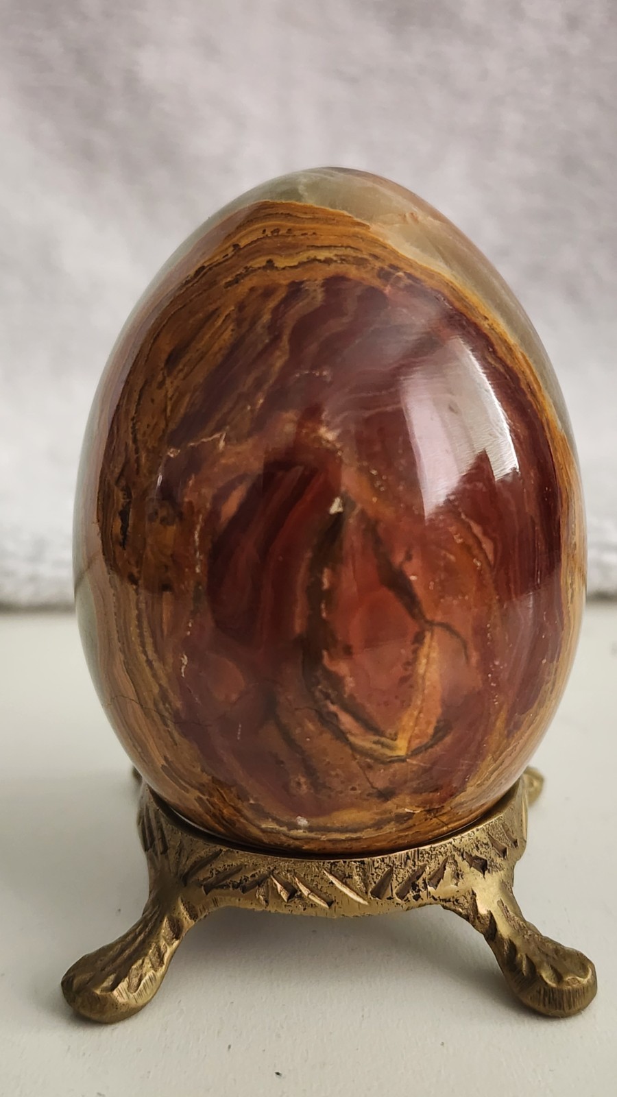 Vtg 3″ Banded Onyx Stone Egg Multi Color Brown Green Cream with Brass Stand MCM