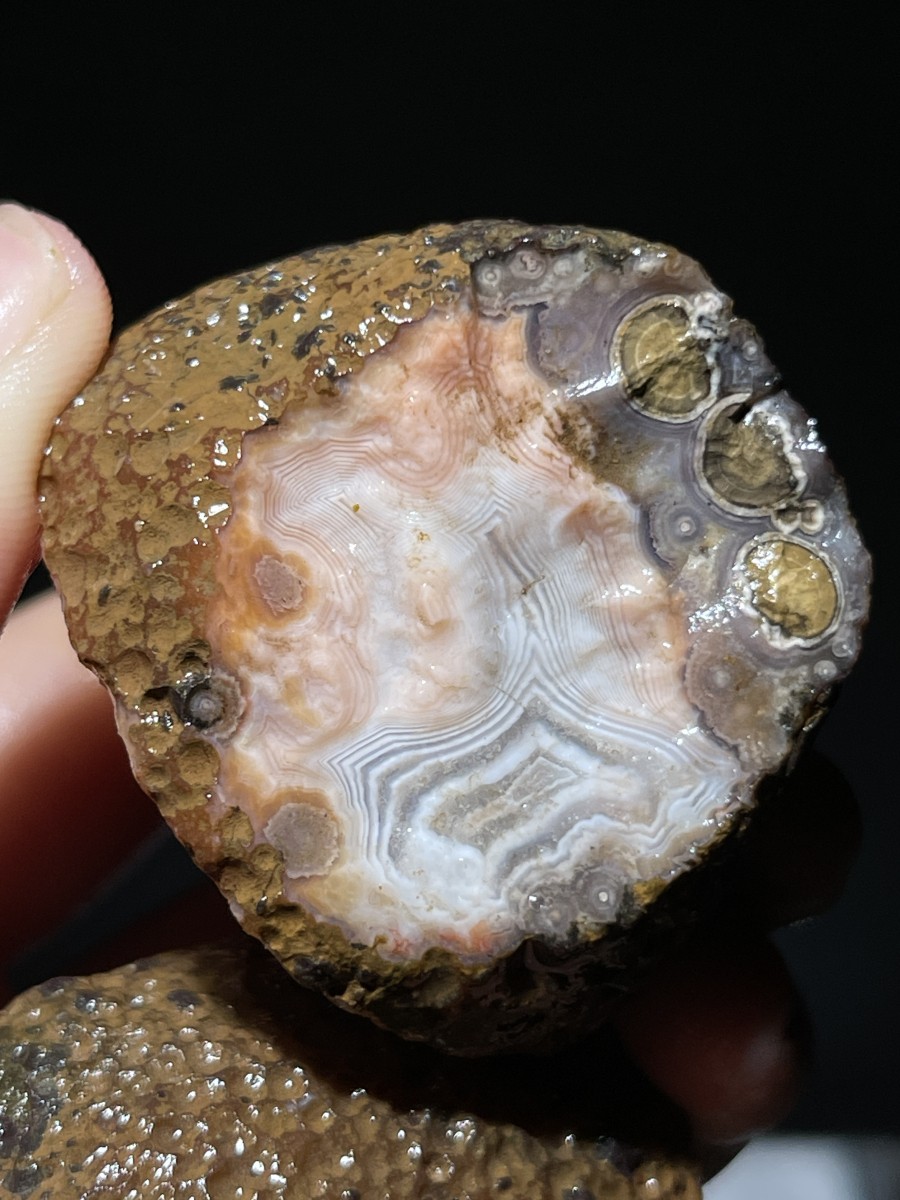 1 Pair Rough Unpolished China Agate Nodule Xuanhua crystal 165g 115