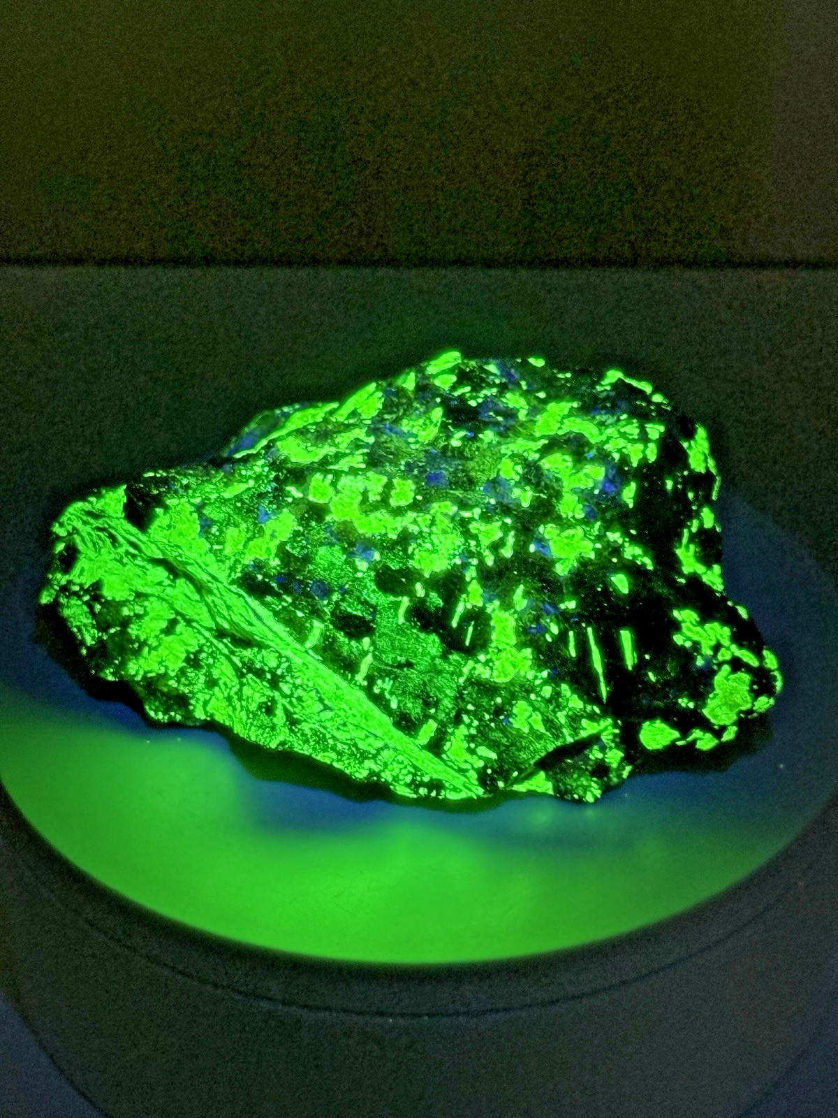 LUMINOUS Hardystonite, Willemite, & Franklinite Fluorescent Mineral Specimen