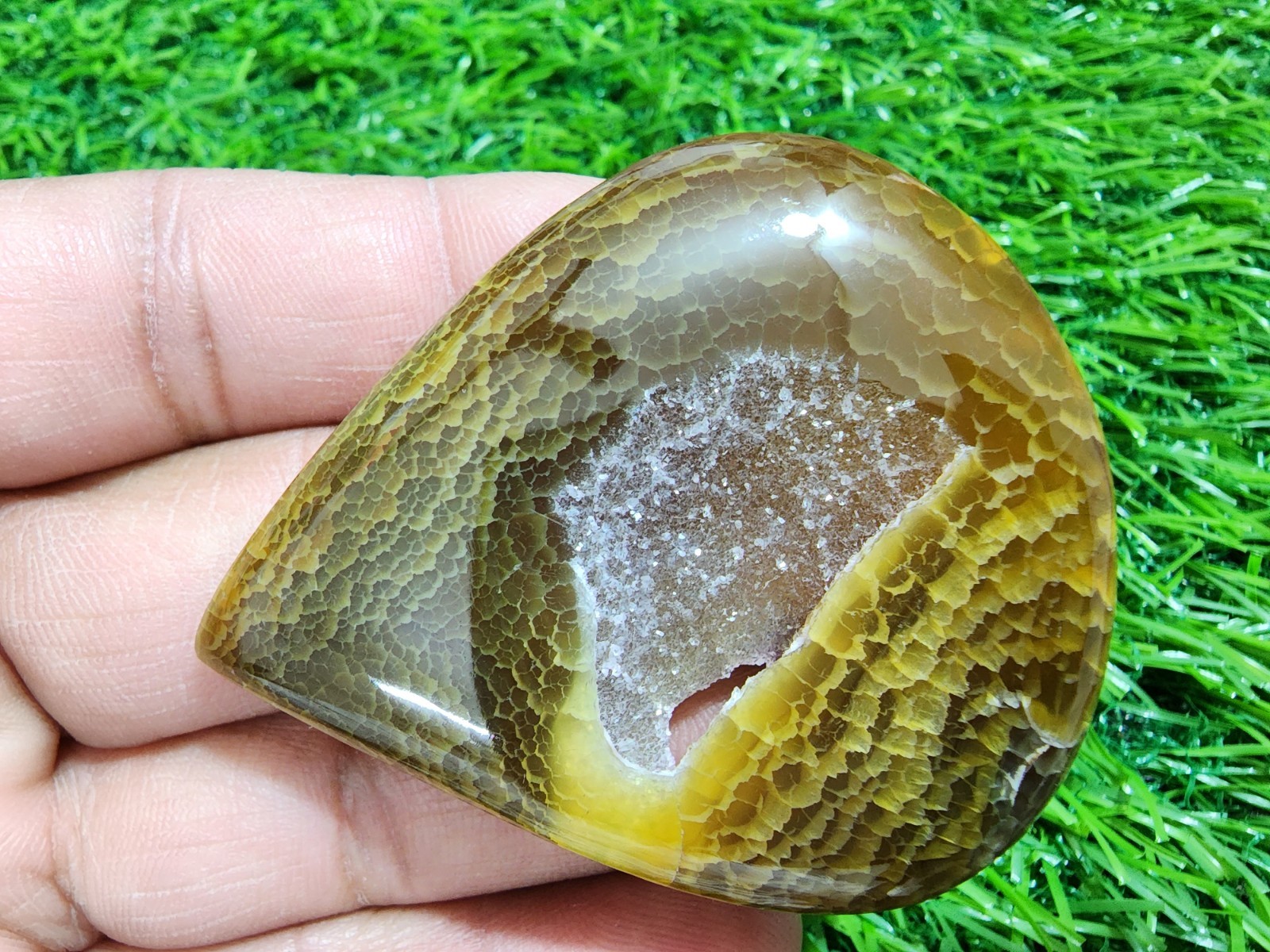 Spider Design Window Druzy Agate 170ct Pear Cut Stone Crystal Druzy Gemstone