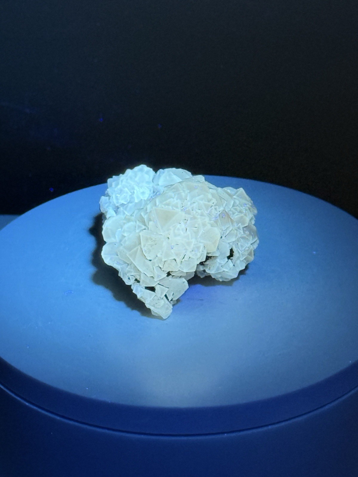 GLOWING Merkaba Calcite Fluorescent & Phosphorescent Mineral Specimen – Mexico