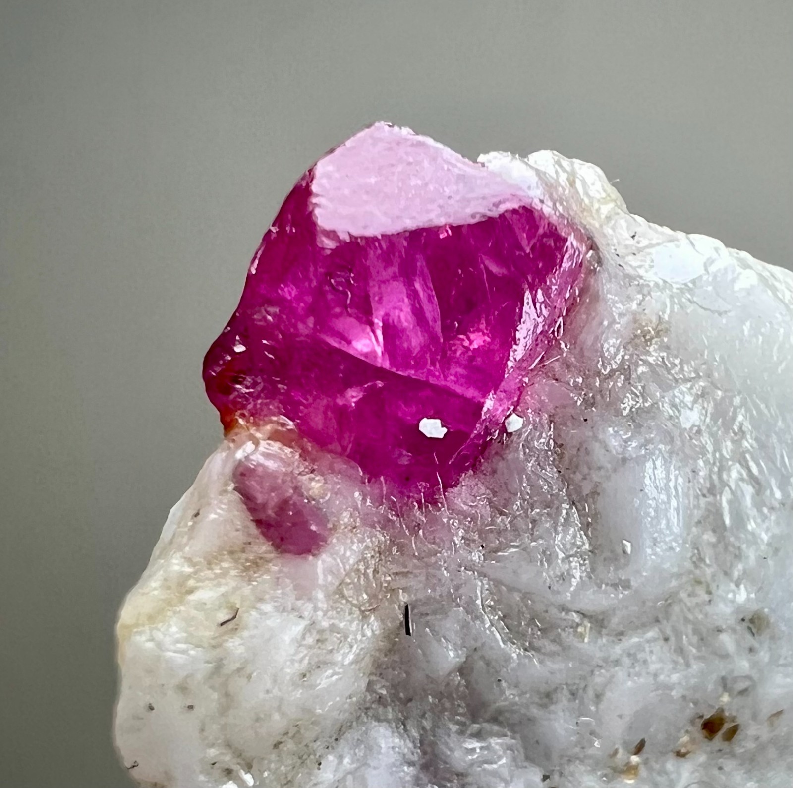22 CT , Natural Pigeon Blood Ruby Crystal on matrix From Jegdalek Afghanistan