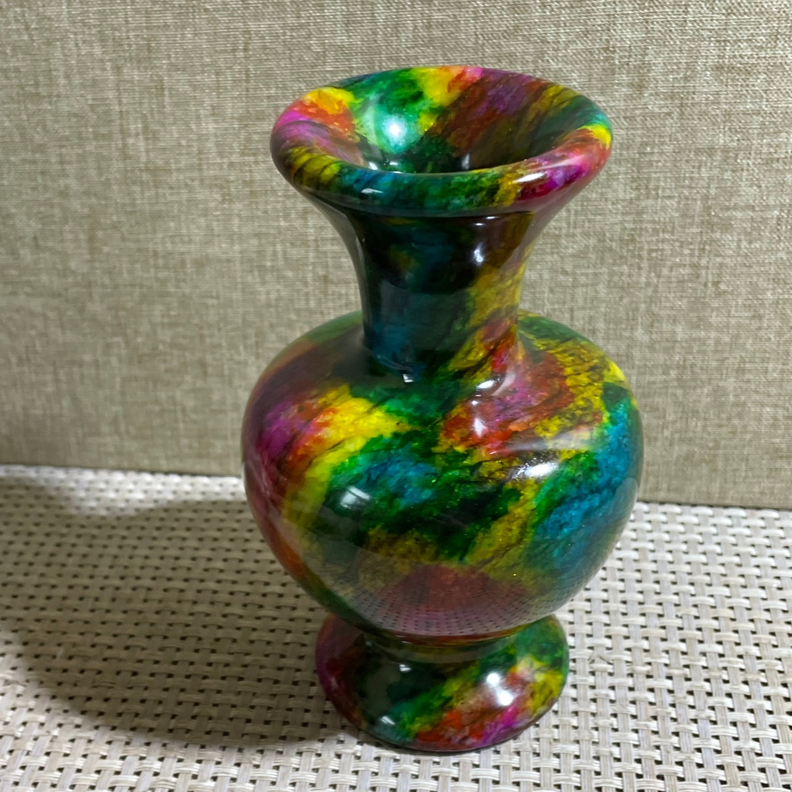 828g Seven Colors Jade vase specimen Decorative -Taiwan China