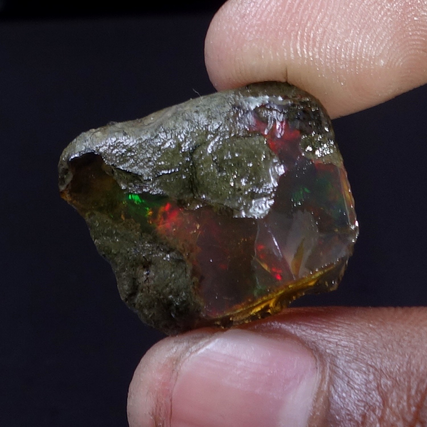 16.00 Carat Natural Ethiopian Loose Rough Raw Opal Gemstone Multi Fire Oil Rough