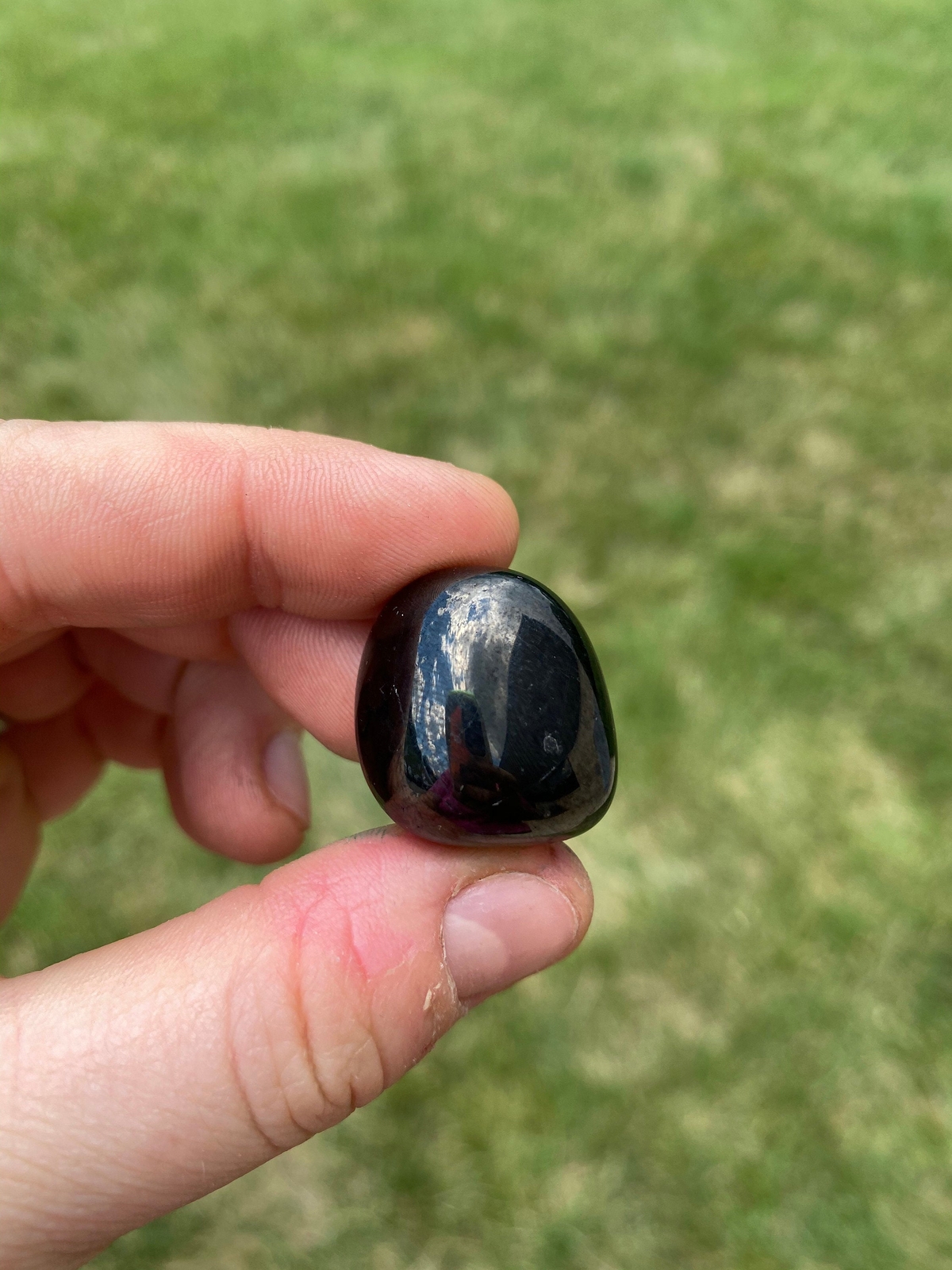 Jet Tumbled Stone – Polished Jet Crystal, Natural Jet from Siberia, Russia