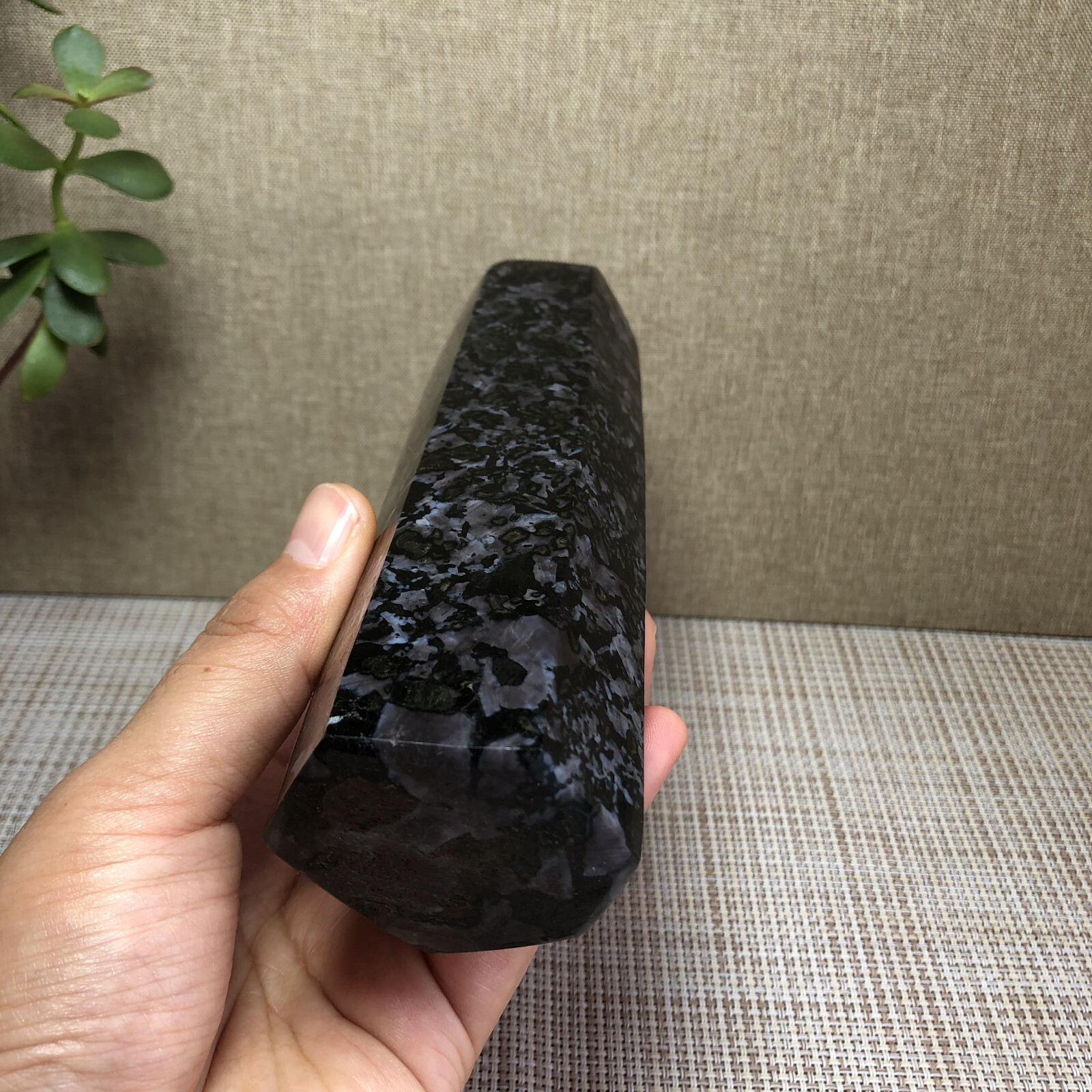 675g Natural Fireworks Stone Crystal Wand Point Healing free standing A2886