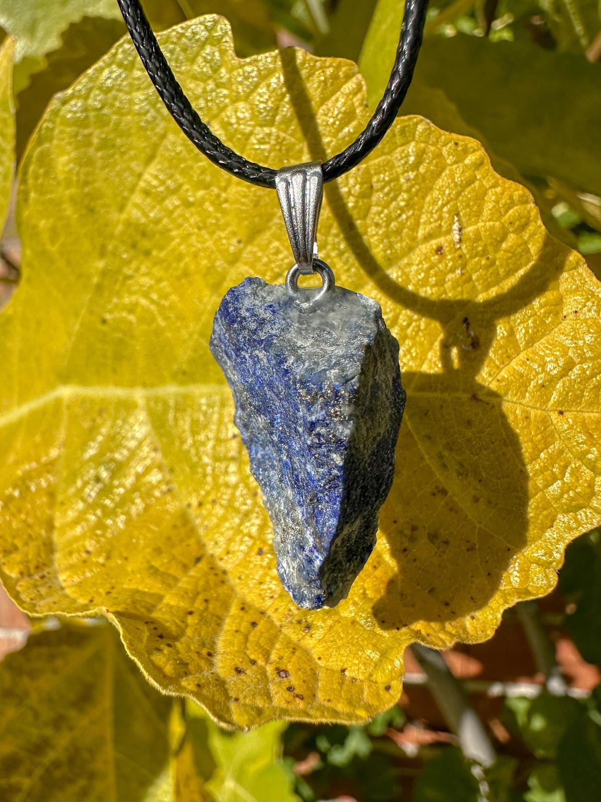 Rough Lapis Lazuli Pendant / Truth / Speaking / Expression / Anger