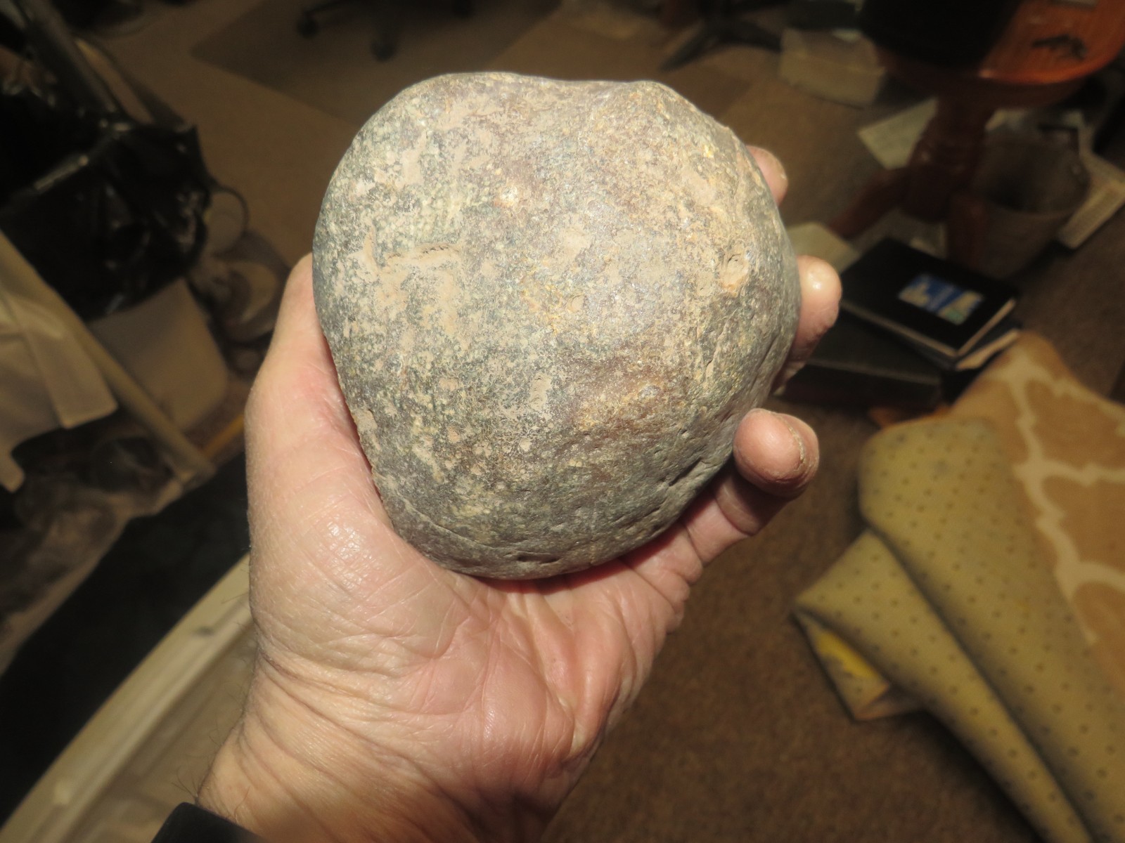 1 BRAZILIAN AGATE GEODE BRAZIL UNOPENED PRICE IS FOR ONE 3 +INCH NODULE JAL