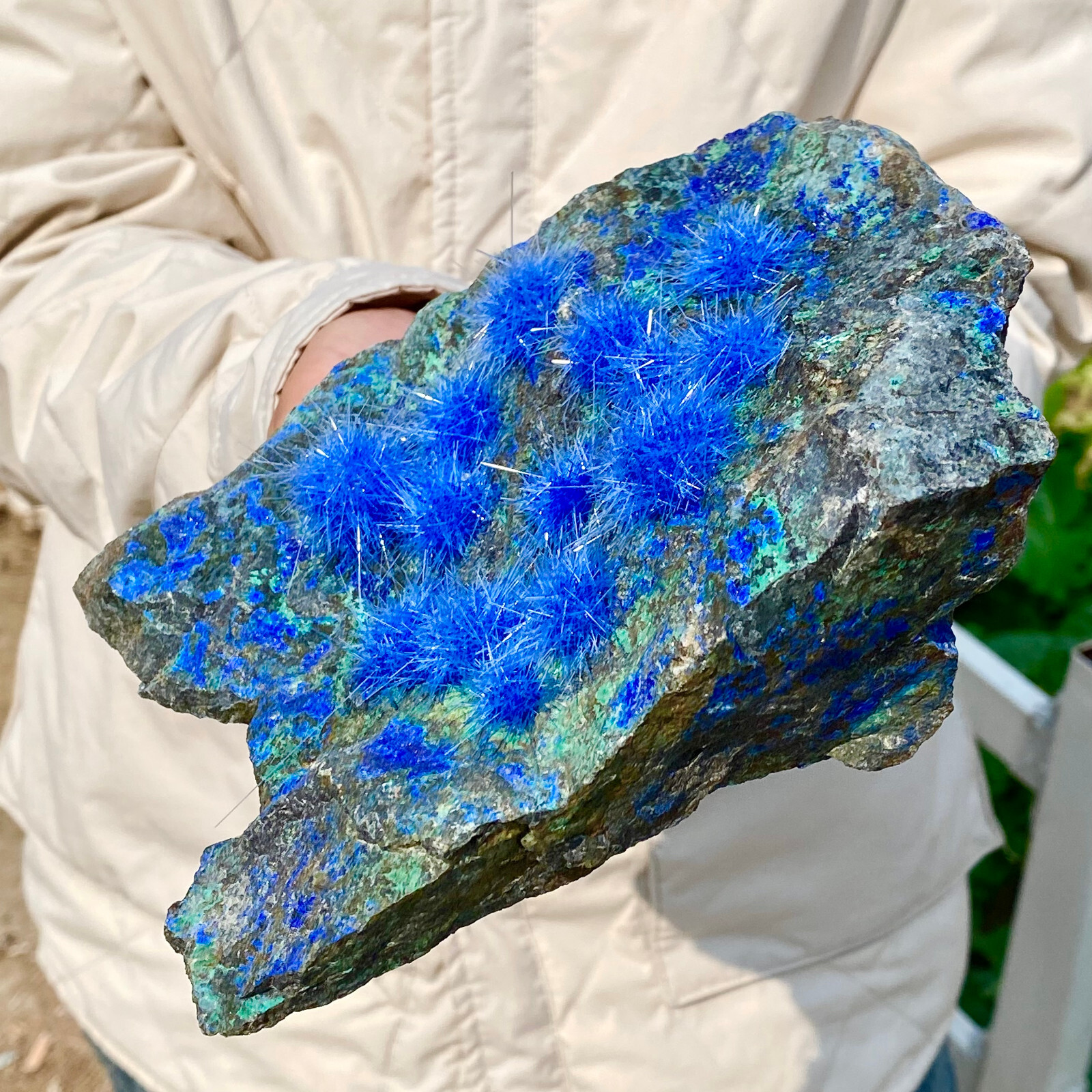 3.2LB Rare crystal specimens of magnesium phosphate blue copper ore in Morocco