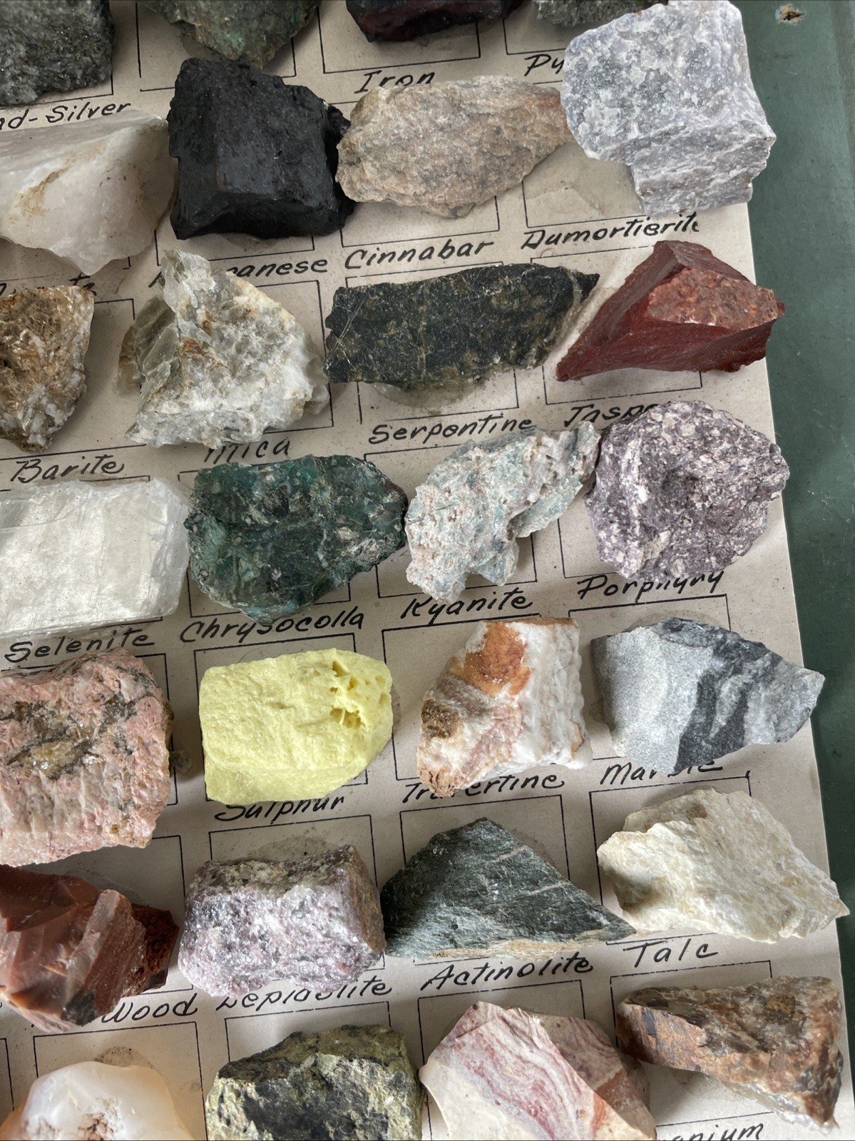 VTG Mineral Specimens from the Desert & Mines 35 Samples Humble Minerals No Box