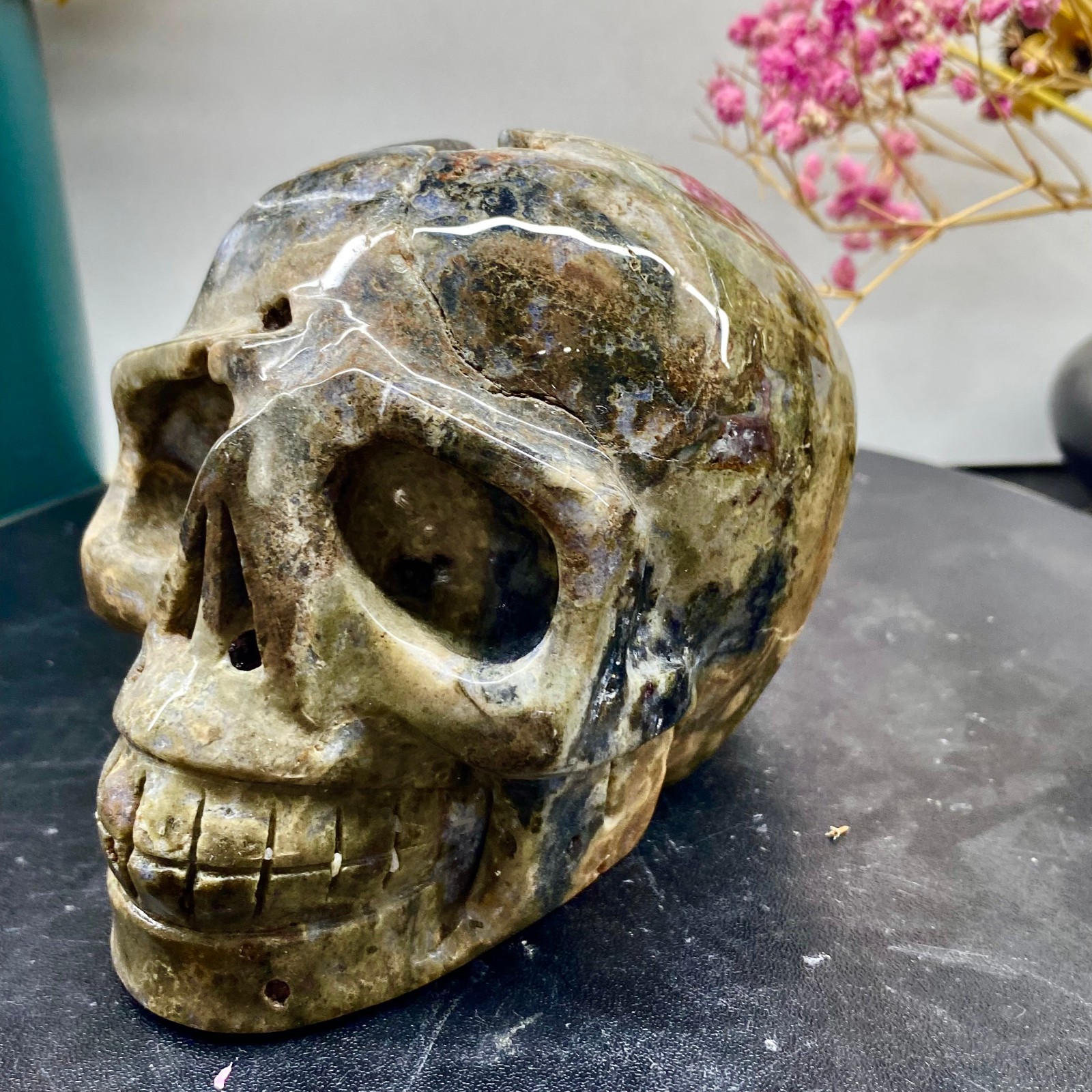 2.55LB Natural ocean jade hand carved skull collection