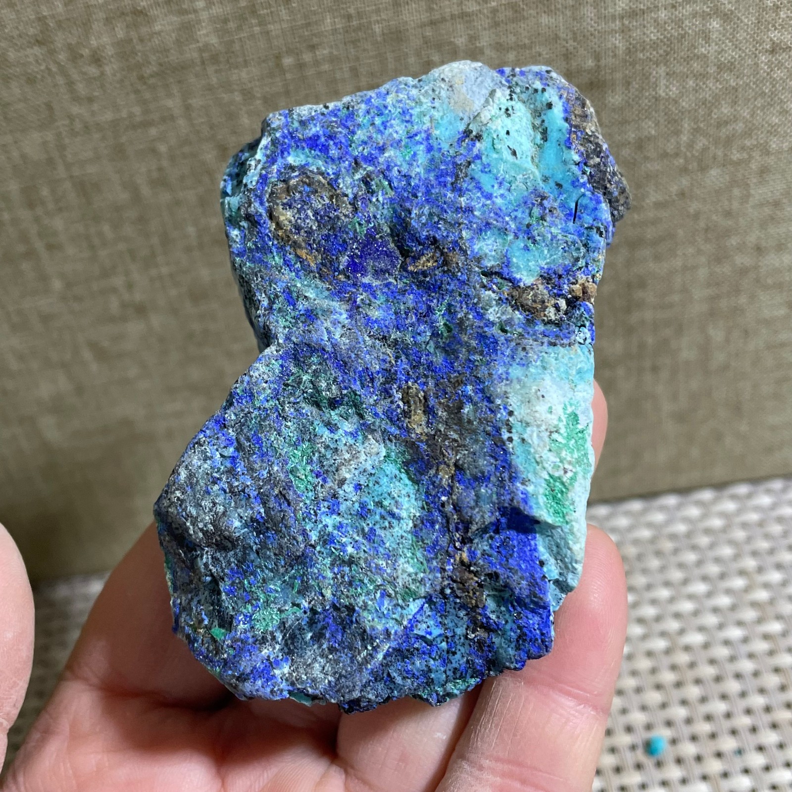 Restoration of Blue Copper Ore Quartz Crystal Mineral Samples 153g