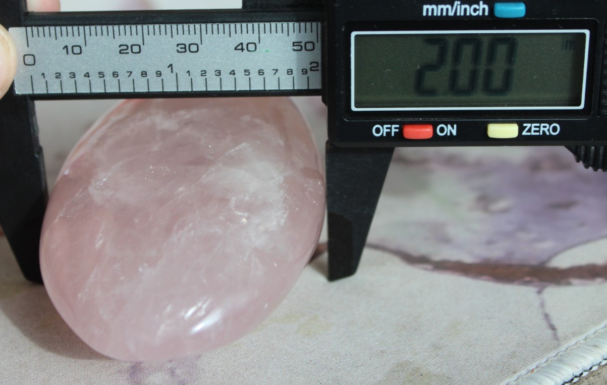 ROSE QUARTZ FREEFORM 3.06 X 2.00 INCHES/ 185.8 GRAMS