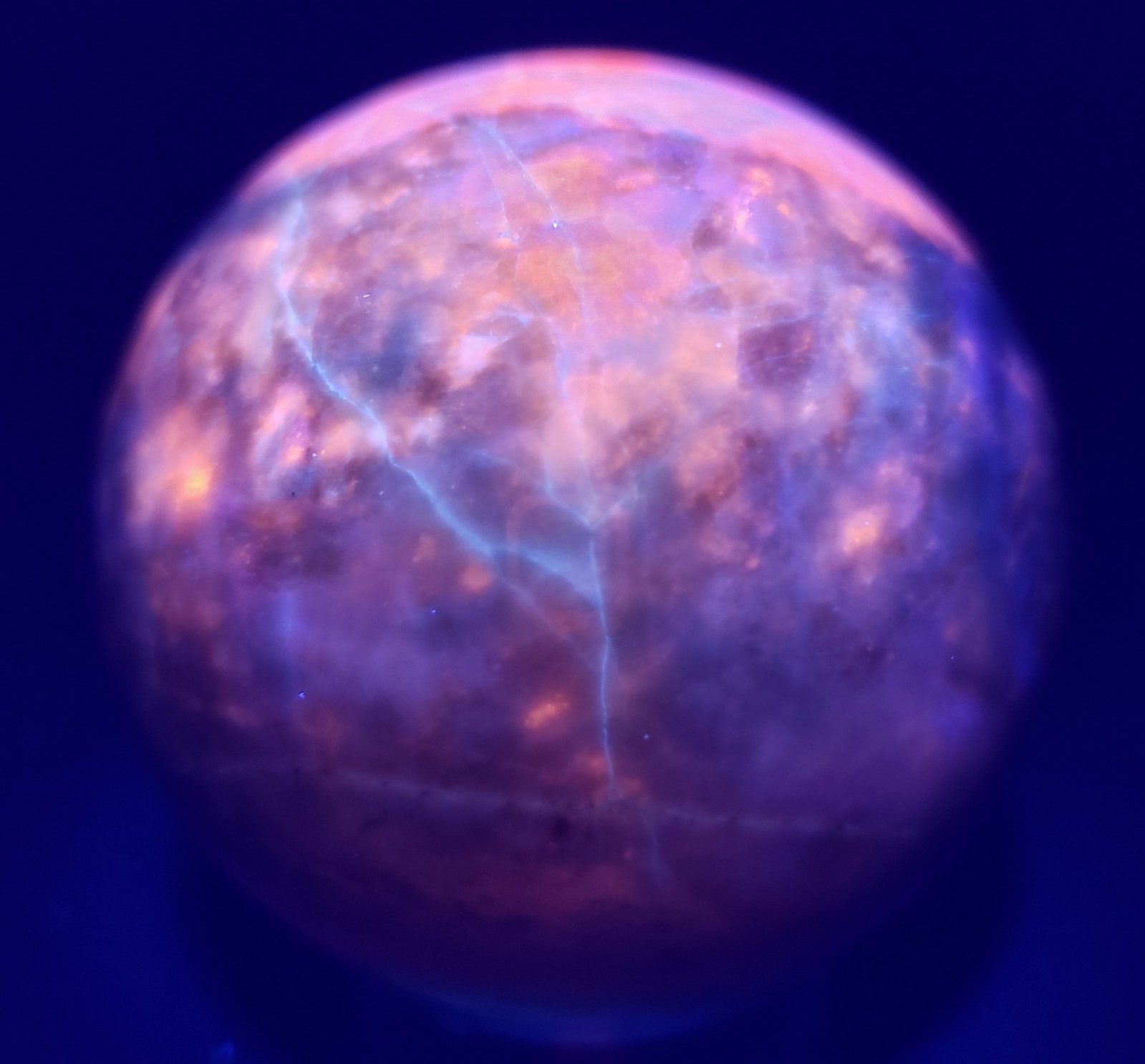 2.1″ Hackmanite Mineral Sphere Orb Ball STRONG UV, 241g or 8.5 oz