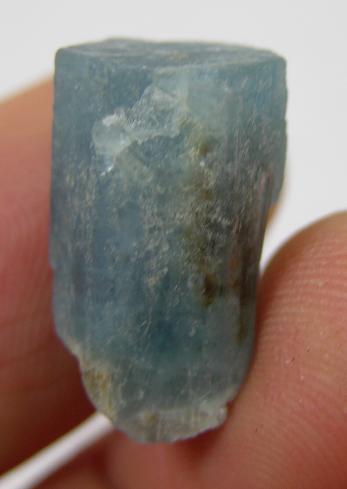 16.00ct Vietnam 100% Natural Rough Aquamarine Crystal Stick Specimen 3.20g 19mm