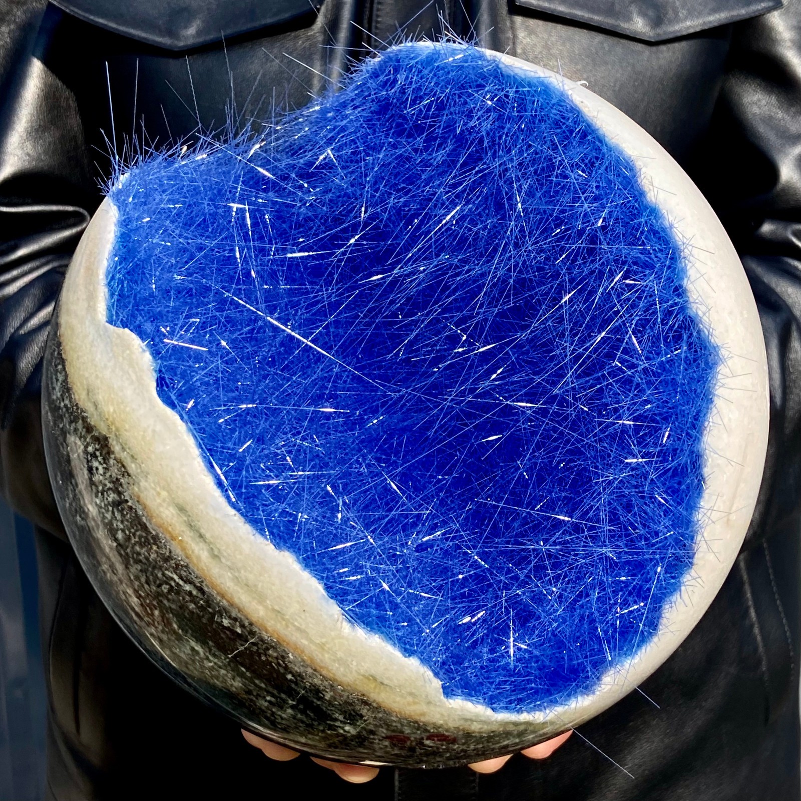 15LB Rare blue iron ore phosphate magnesium ore smiling crystal ball for healing