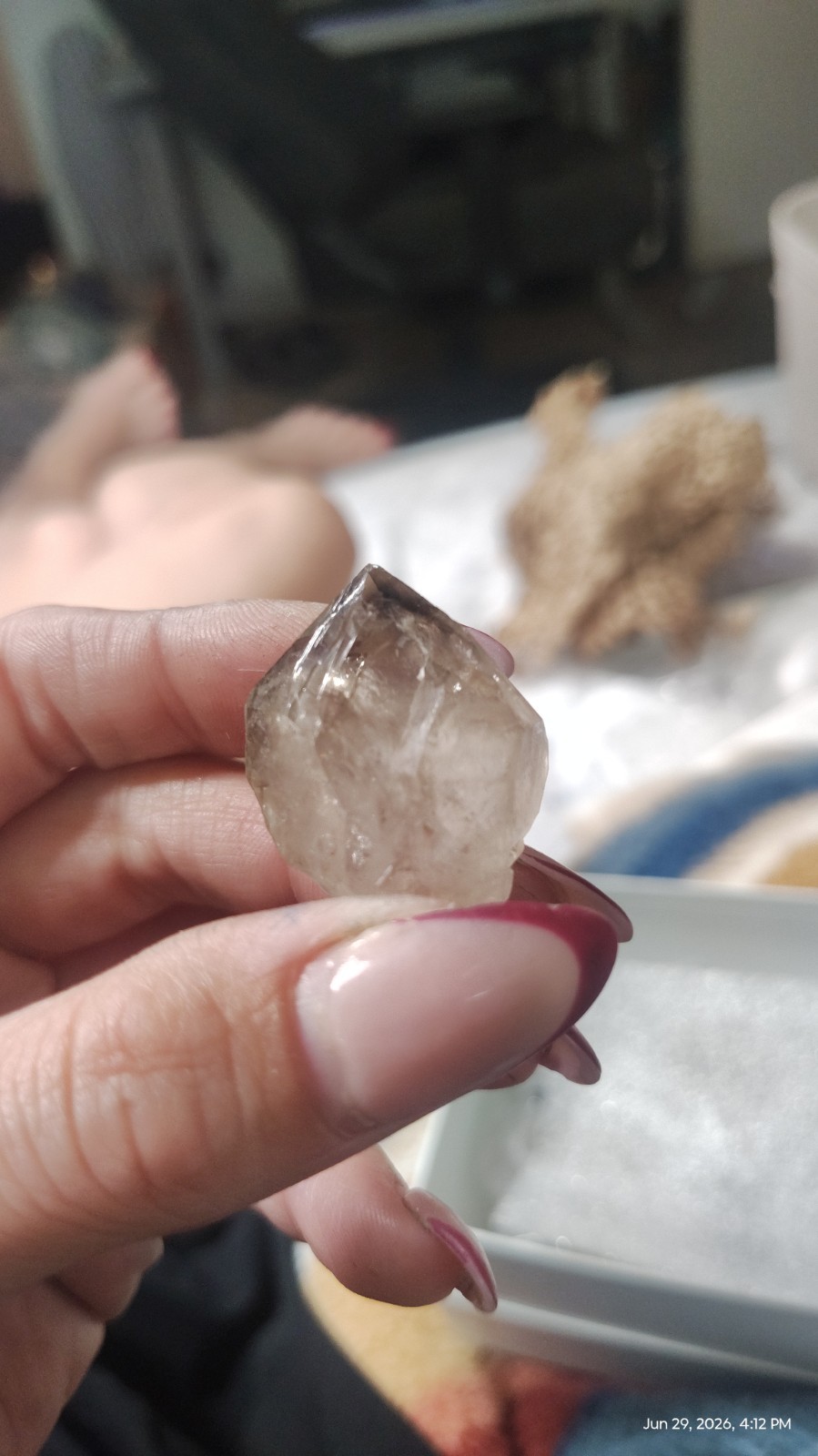 21.77g BG3 Smoky Citrine Quartz with MOBILE ENHYDROS – Piauí, Brazil