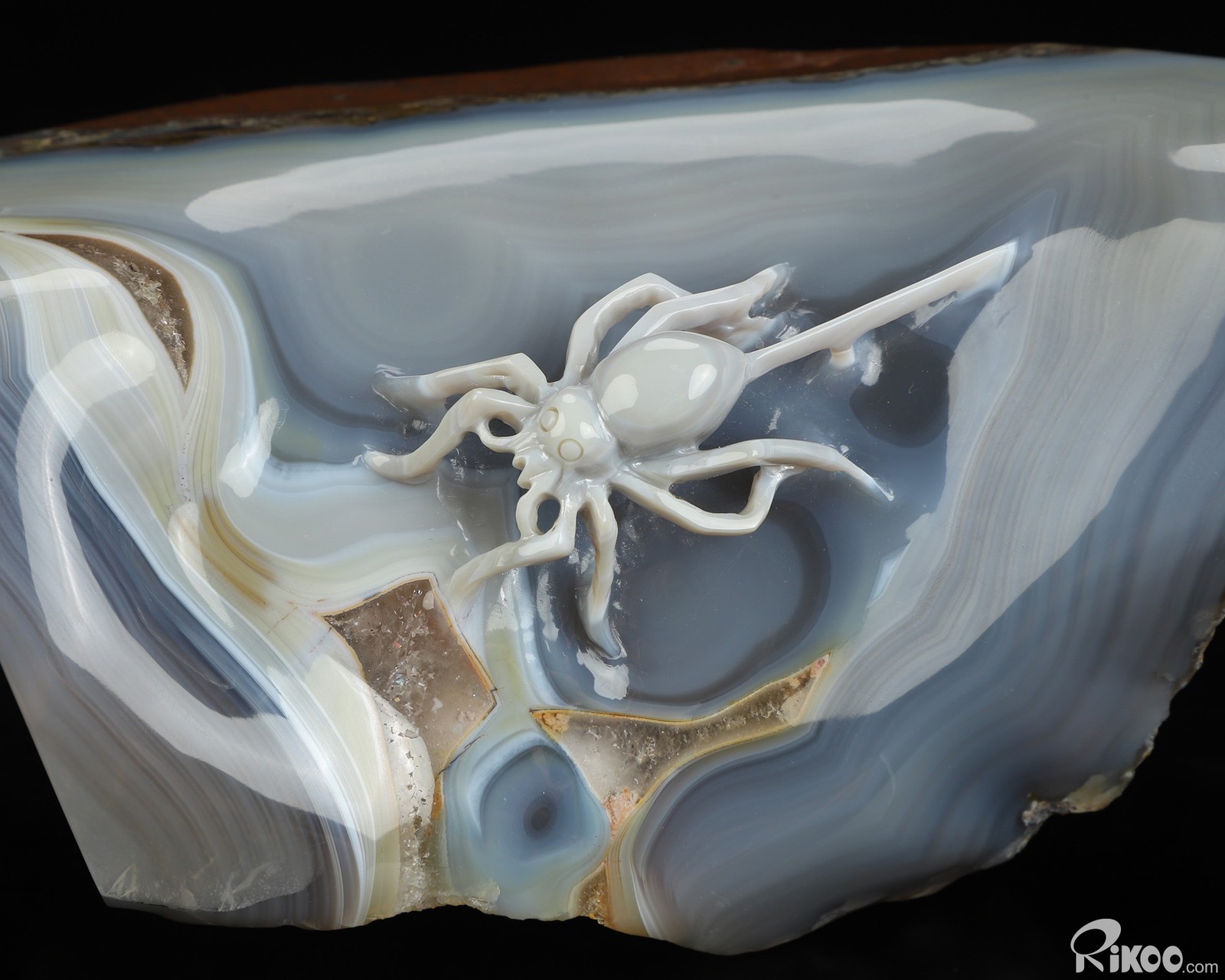 5.4″ Banded Agate Hand Carved Crystal Spider Sculpture, Crystal Healing