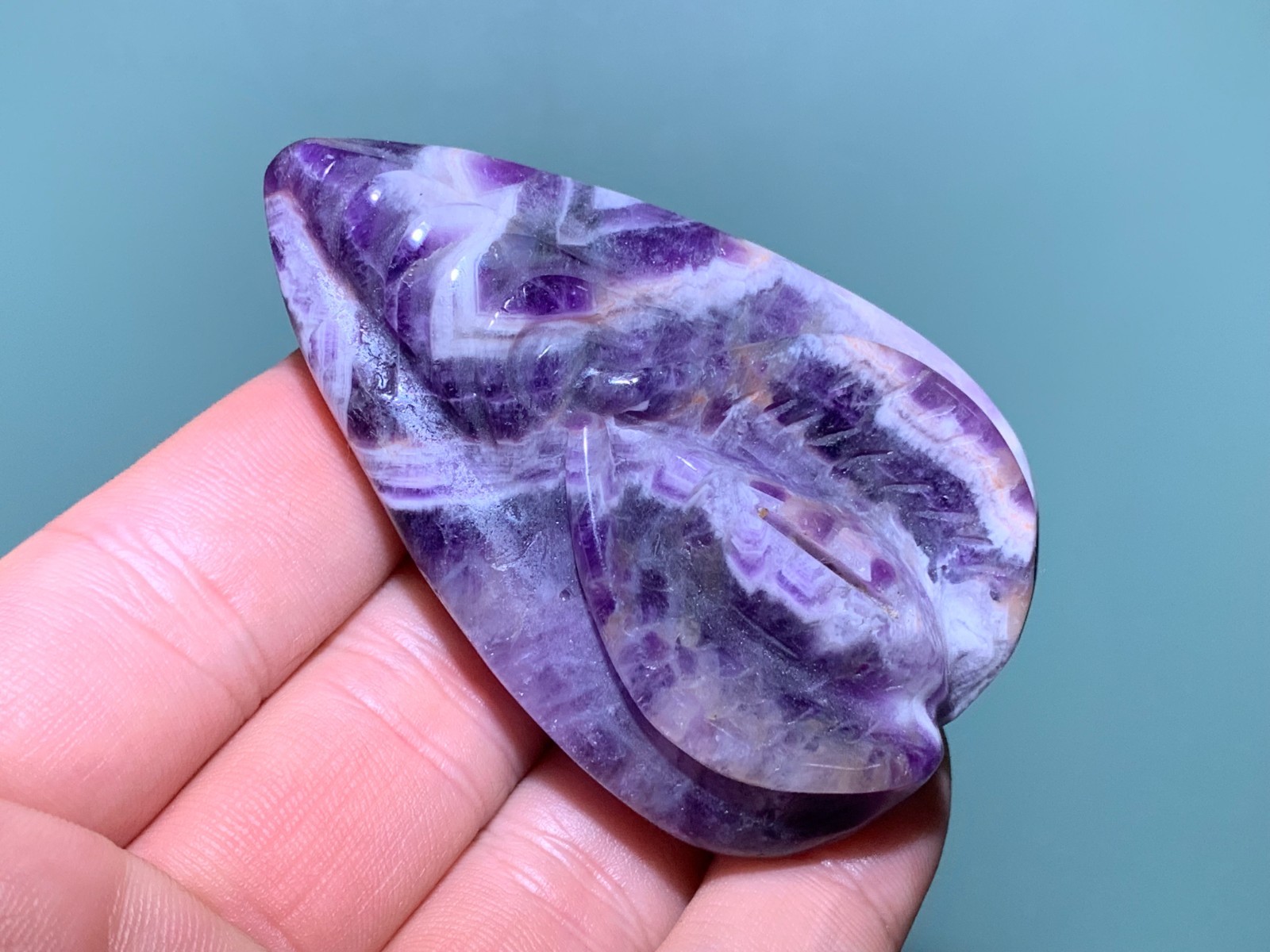 2.5”+Natural Dreamy amethyst quartz crystal hand carved Crystal Vagina skull 1x