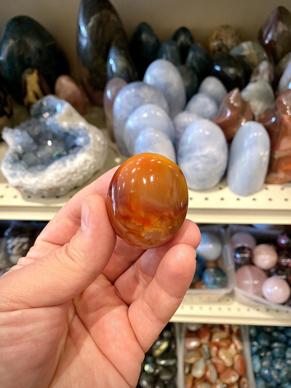 Carnelian Crystal Stone Healing Crystals Yoga Reiki Meditation Rock 2×1,5″ ZENDA