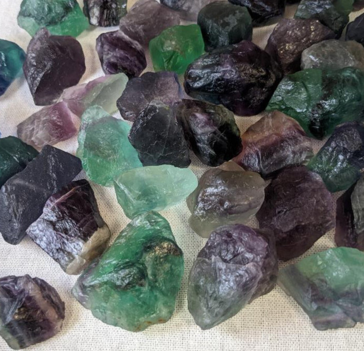 Rainbow Fluorite |Raw Fluorite Crystals Rough Rocks for Tumbling and Decor 1pc