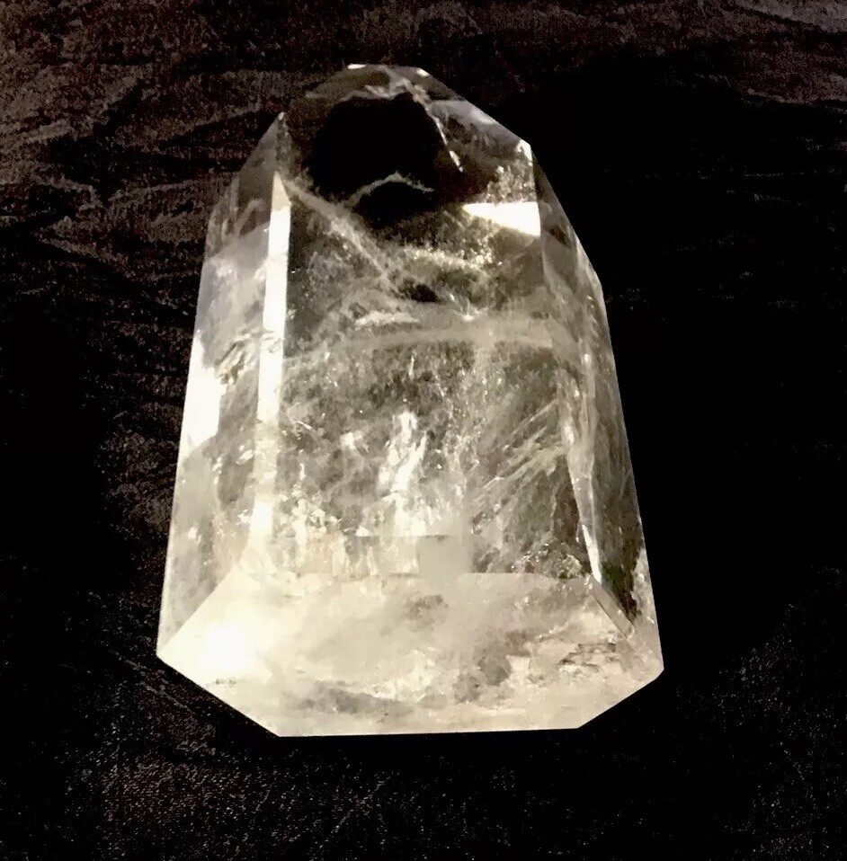 Clear Quarts Crystal Generator 5 1/4in ht 3in L. 2 1/8 w 1.460lb