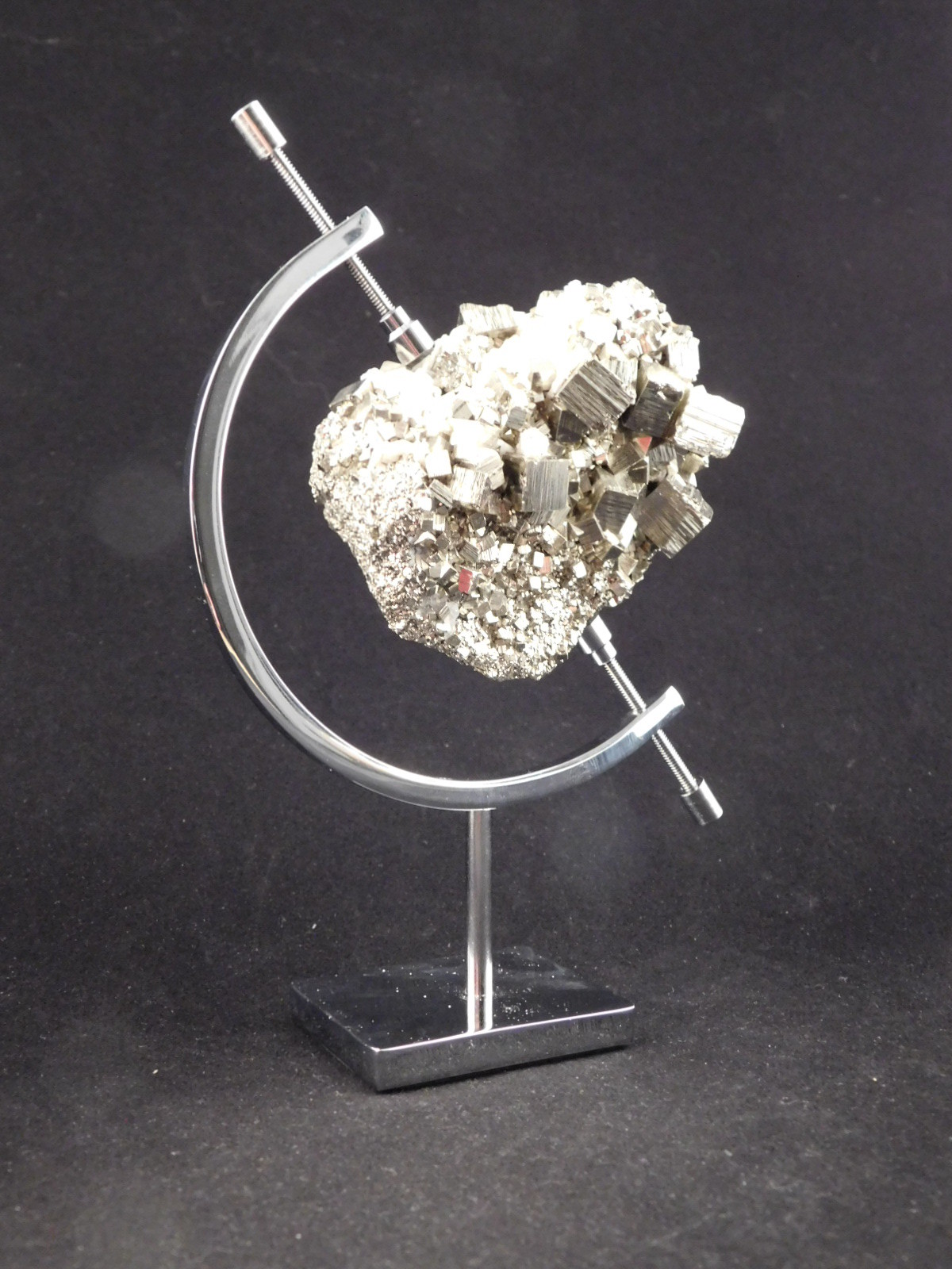 CALIPER Display Stand Large Sized Chrome / Silver Adjustable