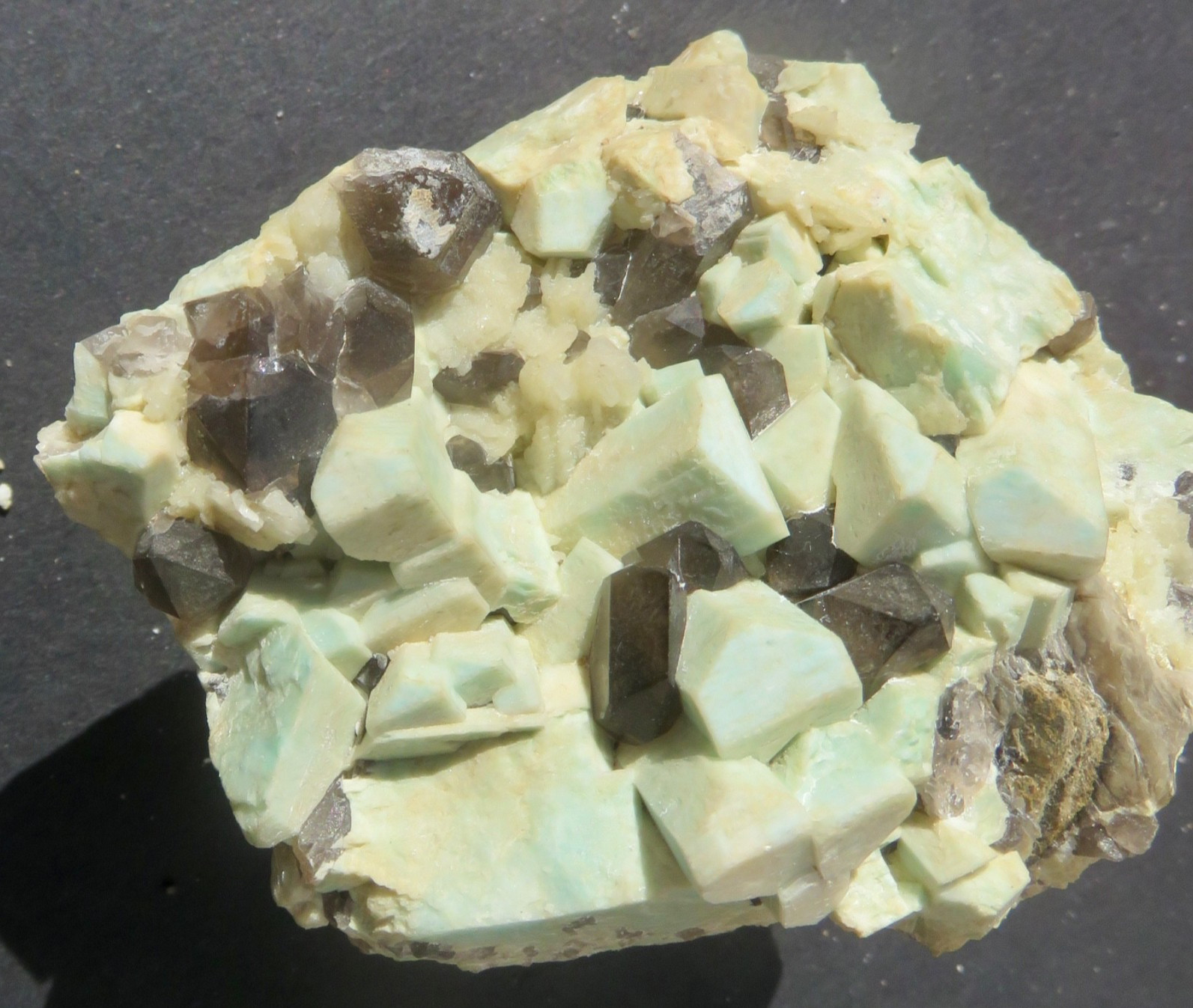 AMAZONITE , ALBITE, SMOKY QUARTZ CRYSTALS – MOAT MOUNTAIN – CONWAY, N.H.