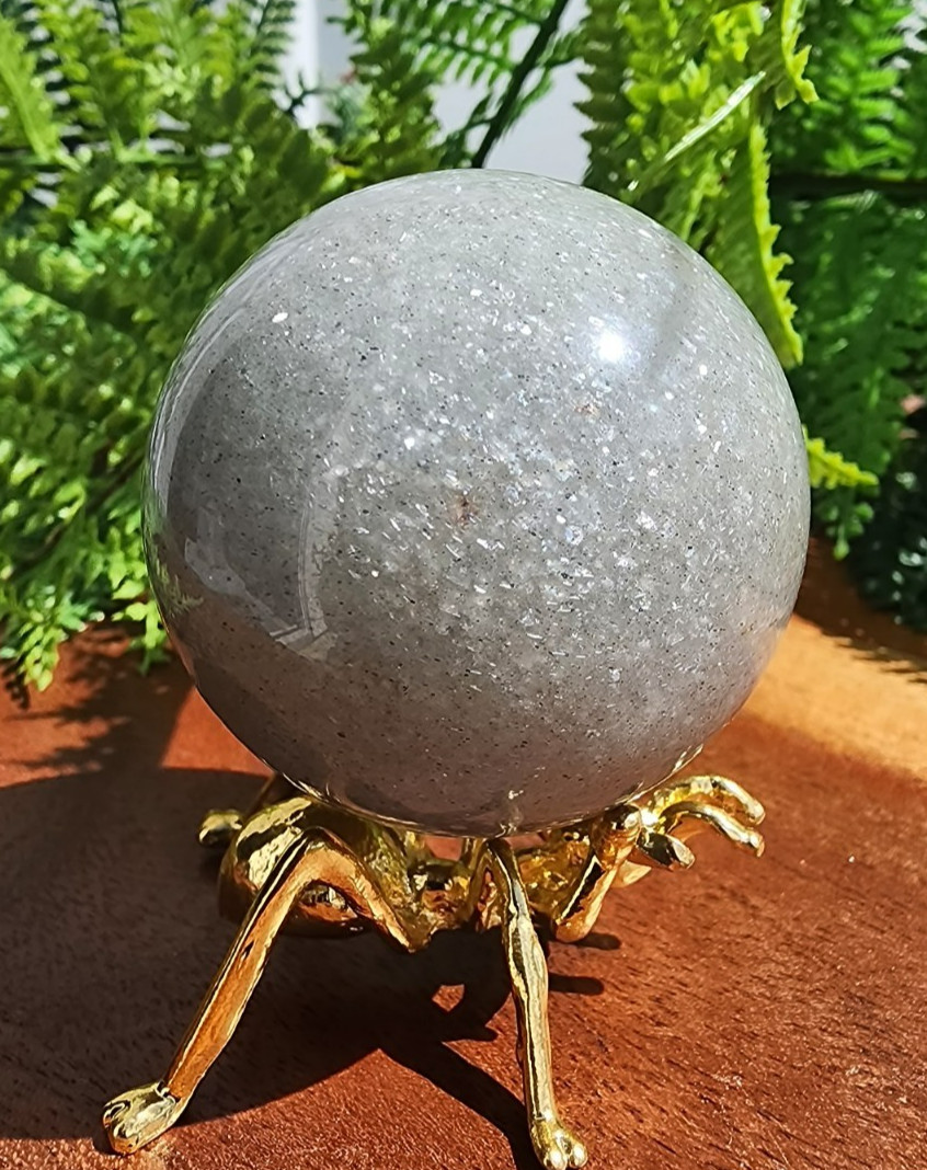 Sage Adventurine Sphere 48 mm 140 grams, 5oz 1-1/2″ in diameter