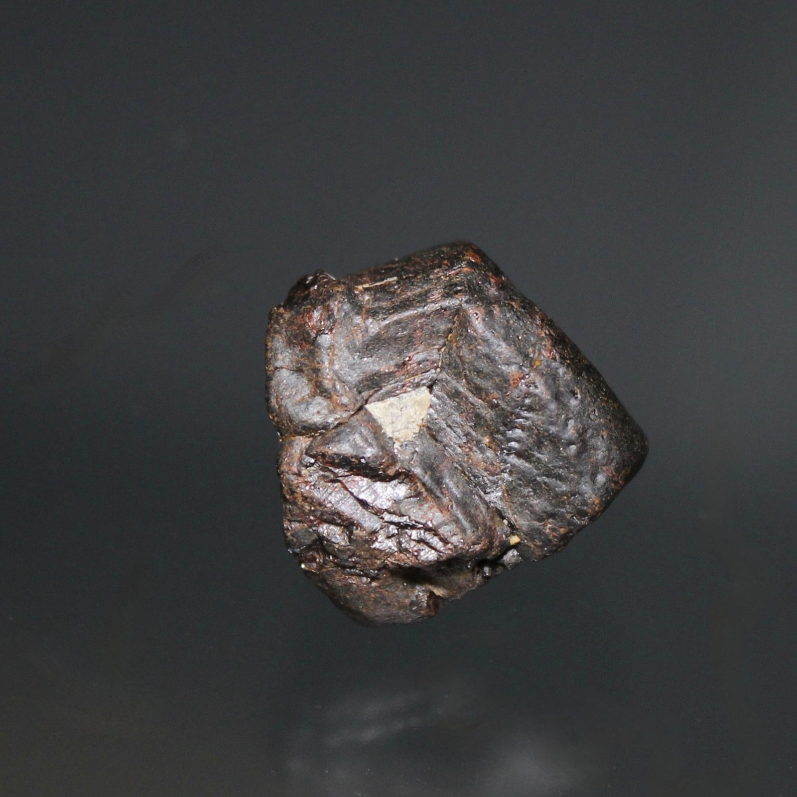 RUTILE. Twin, Zverotice, Sobeslav, Czech Republic. #4986