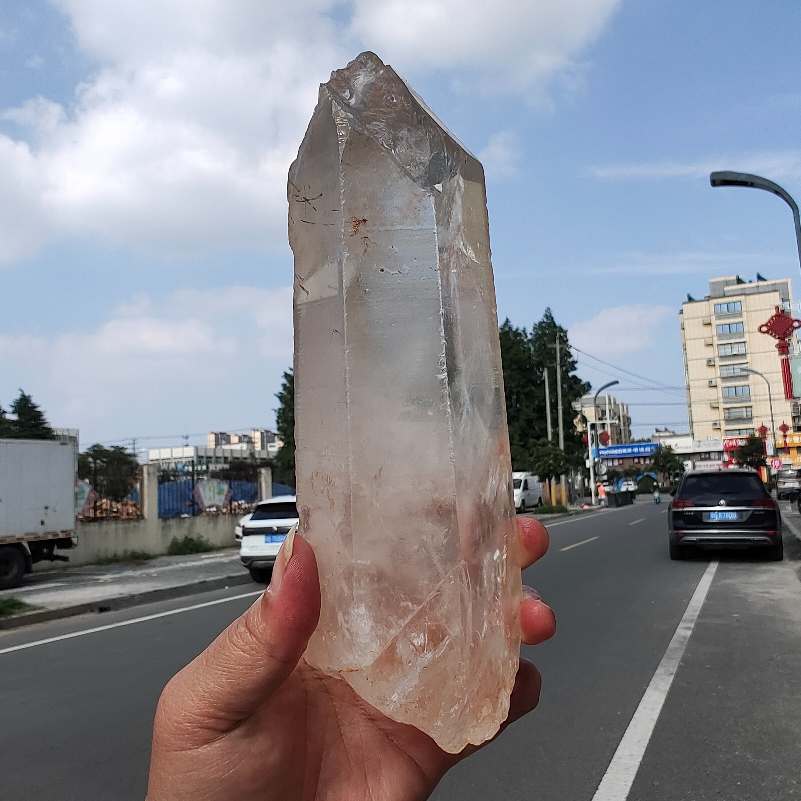 2.71LB Bright LEMURIAN Healer Quartz Crystal RECORD KEEPER Dazzling X889