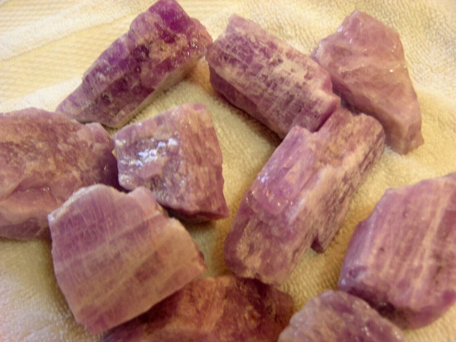 Kunzite crystal mine rough bigger pieces 1-3 inch 1/2 pound lots Nigeria