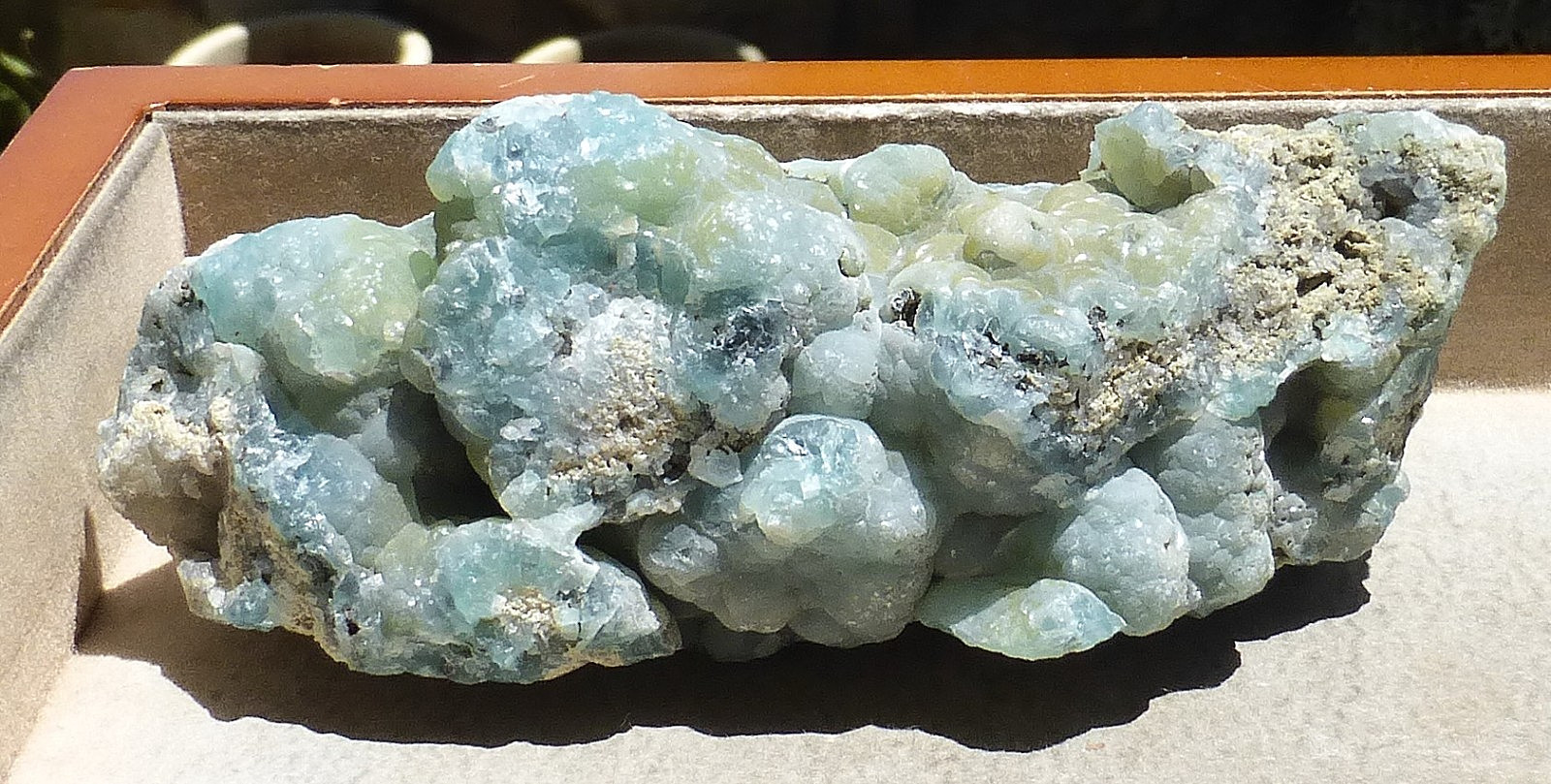 Large GREEN Smithsonite specimen from Choix Sinaloa Mexico (295 grams.)
