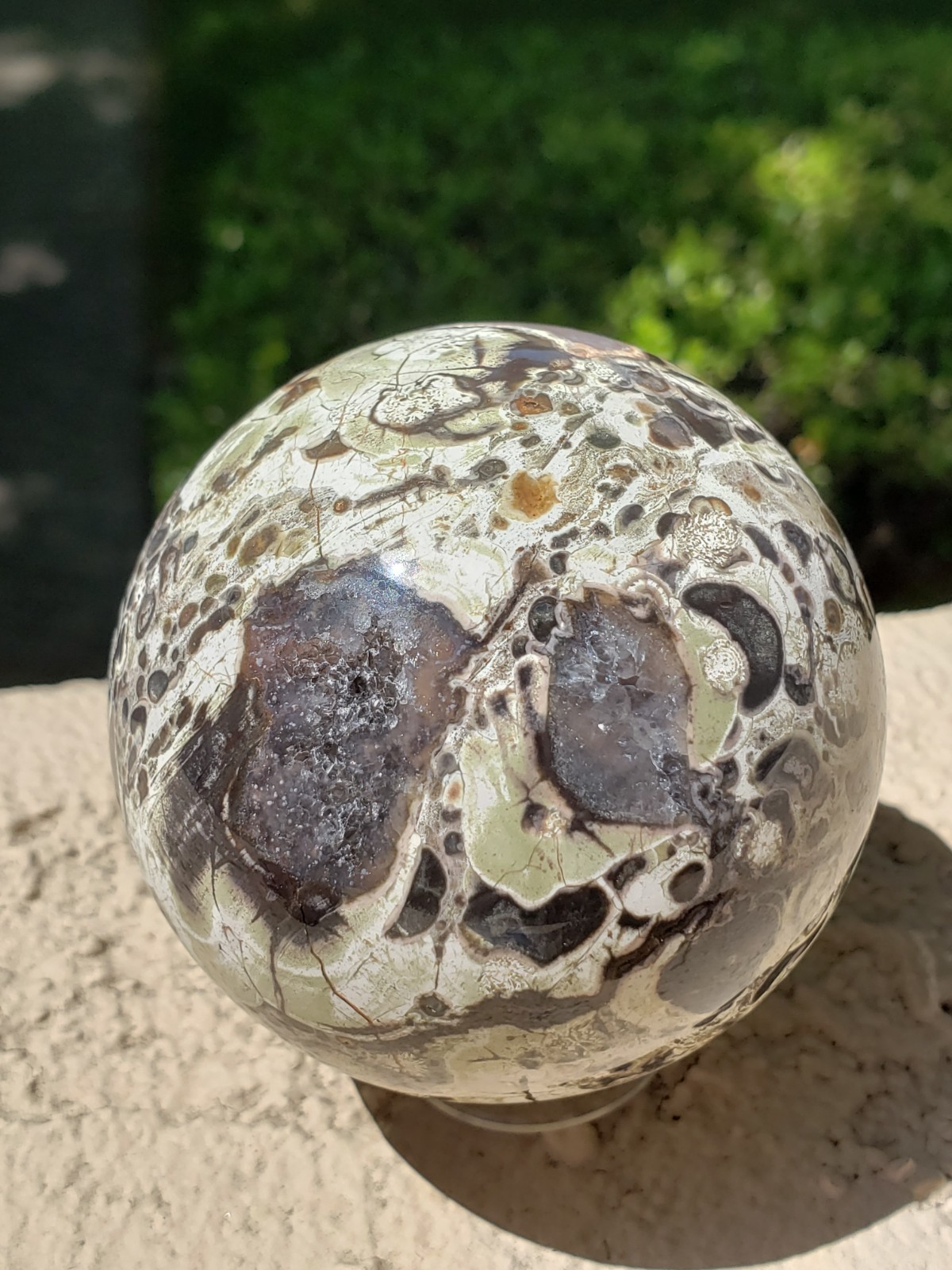 2.8″ Money Agate UV Crystal Druzy Sphere Orb Ball, 448g or 1 lb