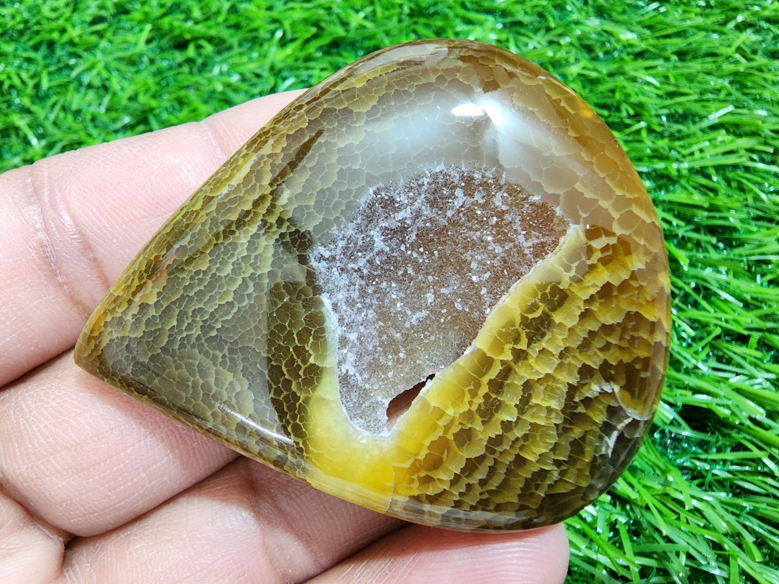 Spider Design Window Druzy Agate 170ct Pear Cut Stone Crystal Druzy Gemstone