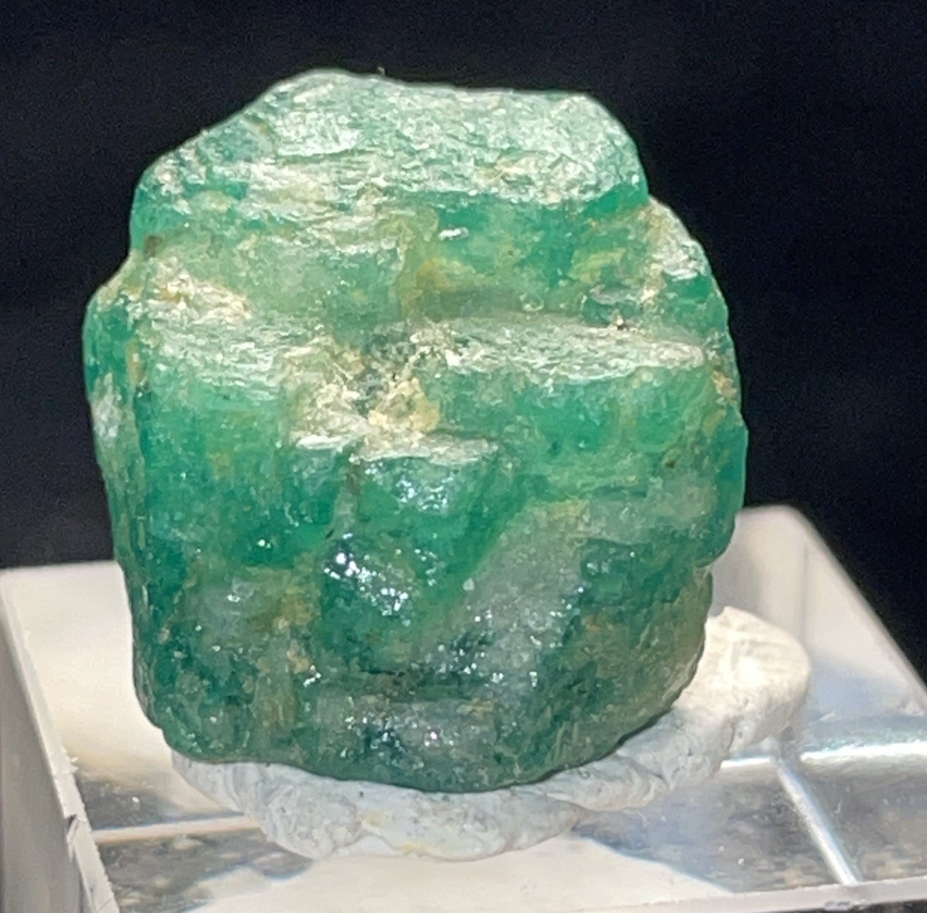 APPEALING TERMINATED EMERALD THUMBNAIL PANSHIR,PAKISTAN