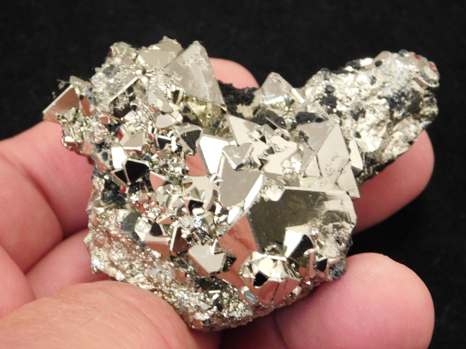 PYRAMID Shaped Crystals Tetrahedron PYRITE Crystal Cluster Sphalerite Peru 162gr