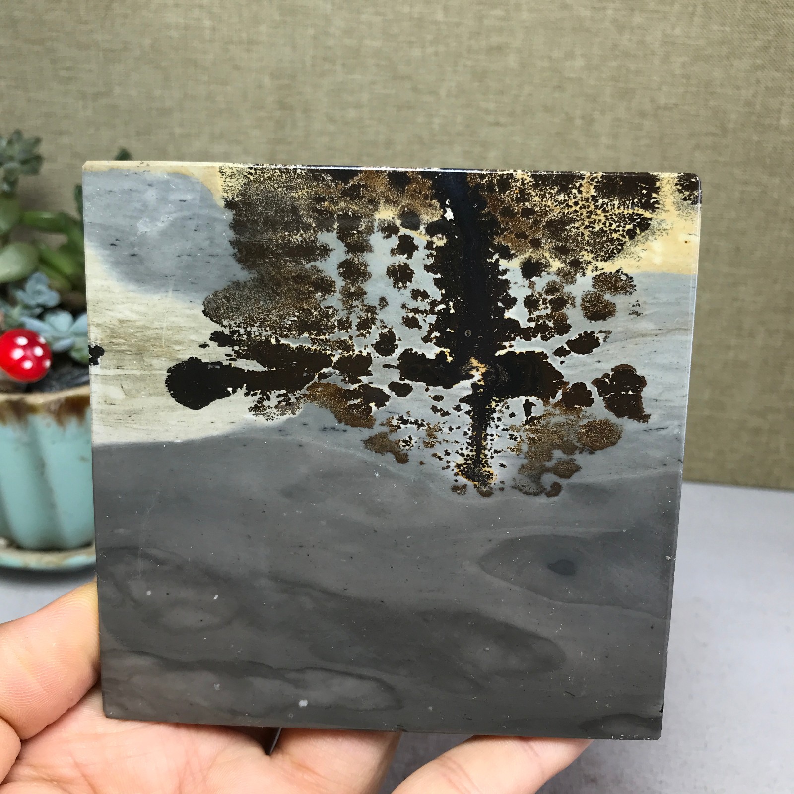 Natural Chinese painting stone crystal ornaments for home decoration 238g A5279
