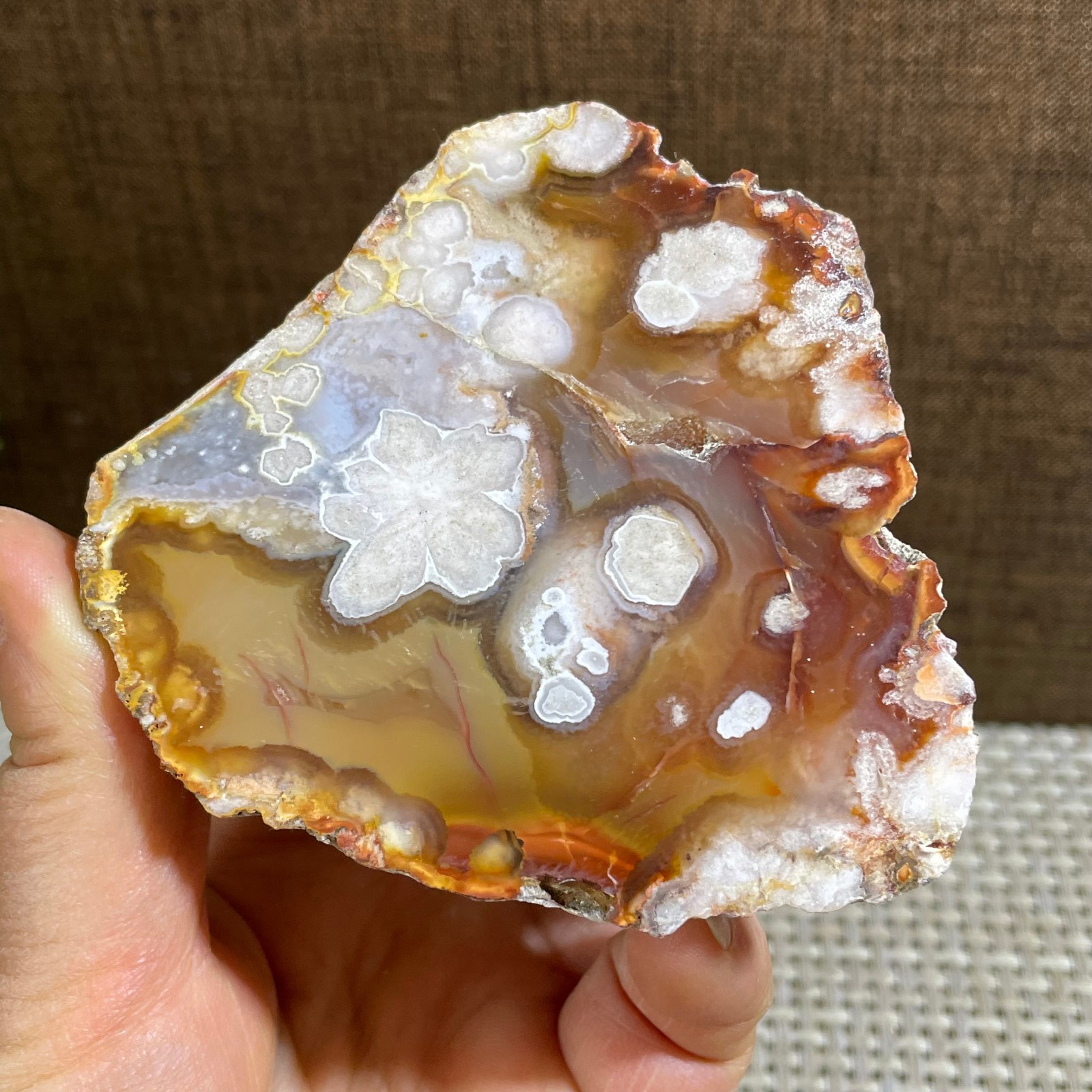 198g atural Sakura Agate Blossom Facet Rough Specimen Madagascar