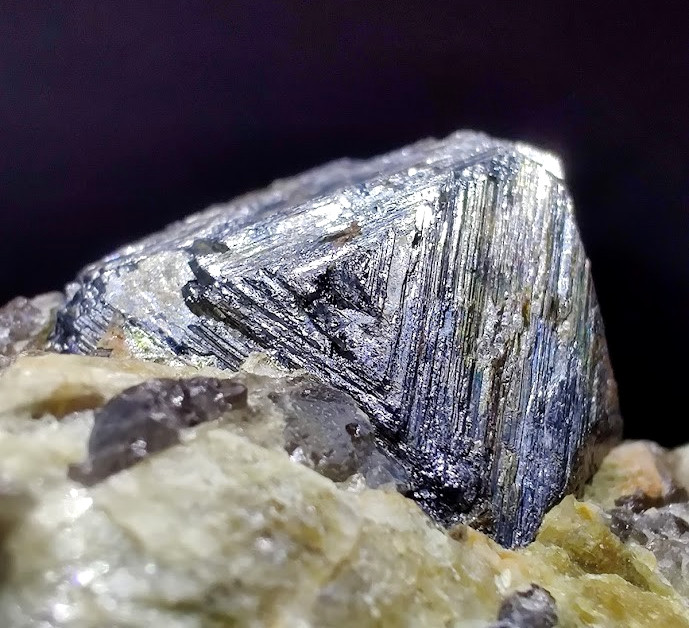 Very Lustrous STEPPED Octahedral Magnetite Crystal in Matrix: Higganum CT
